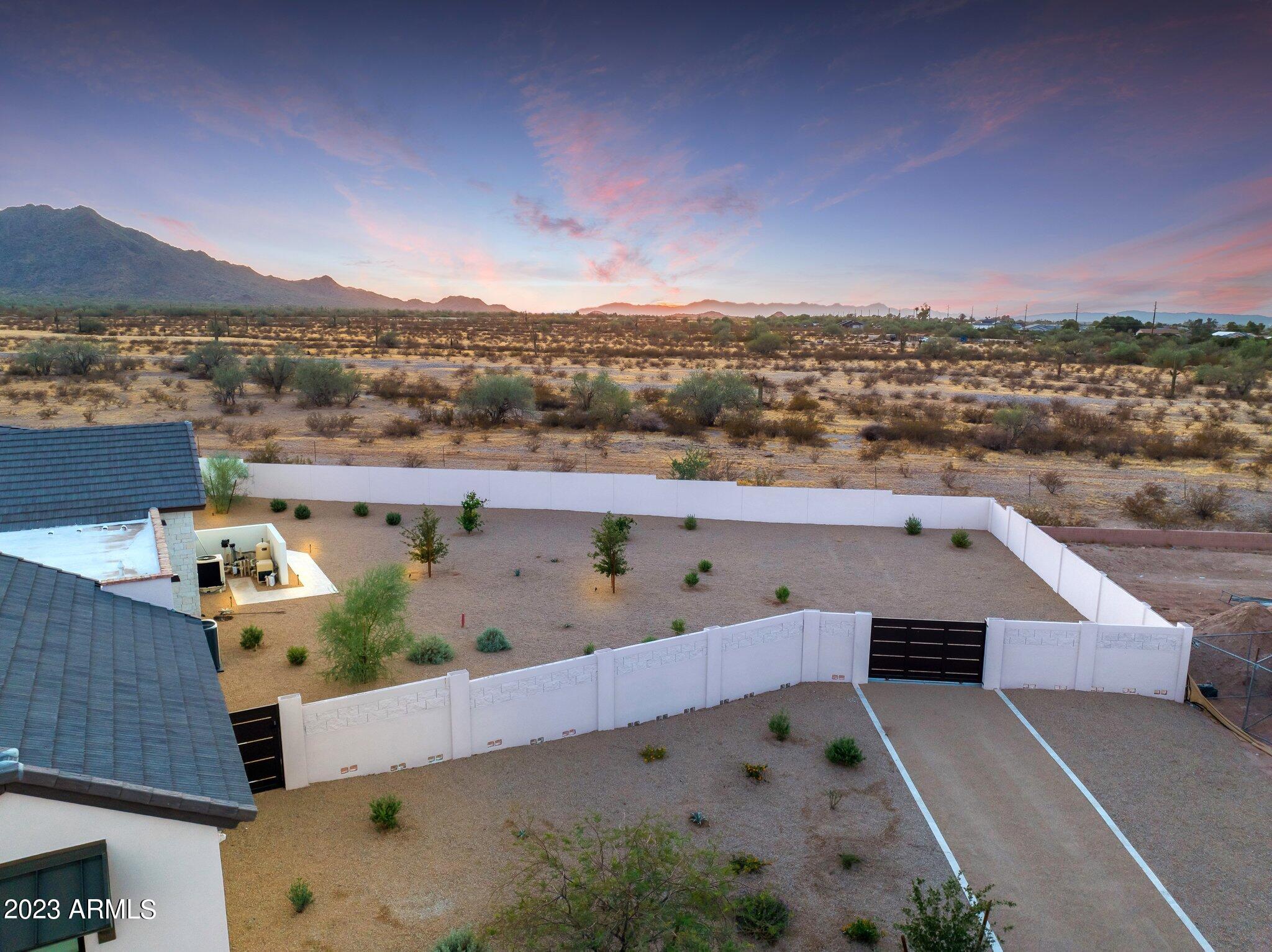 11253 W GOLDDUST Drive