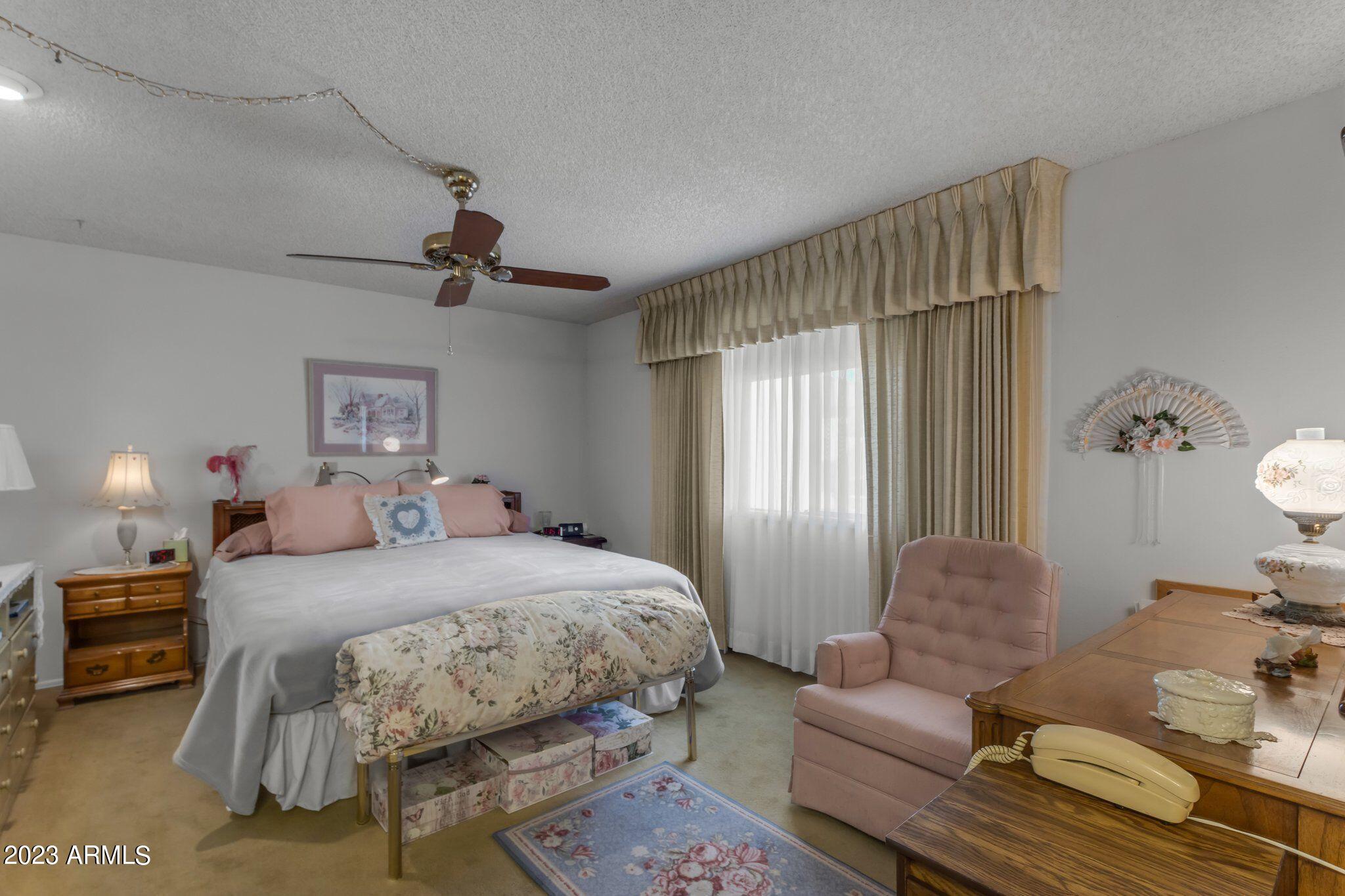 10137 W FORRESTER Drive