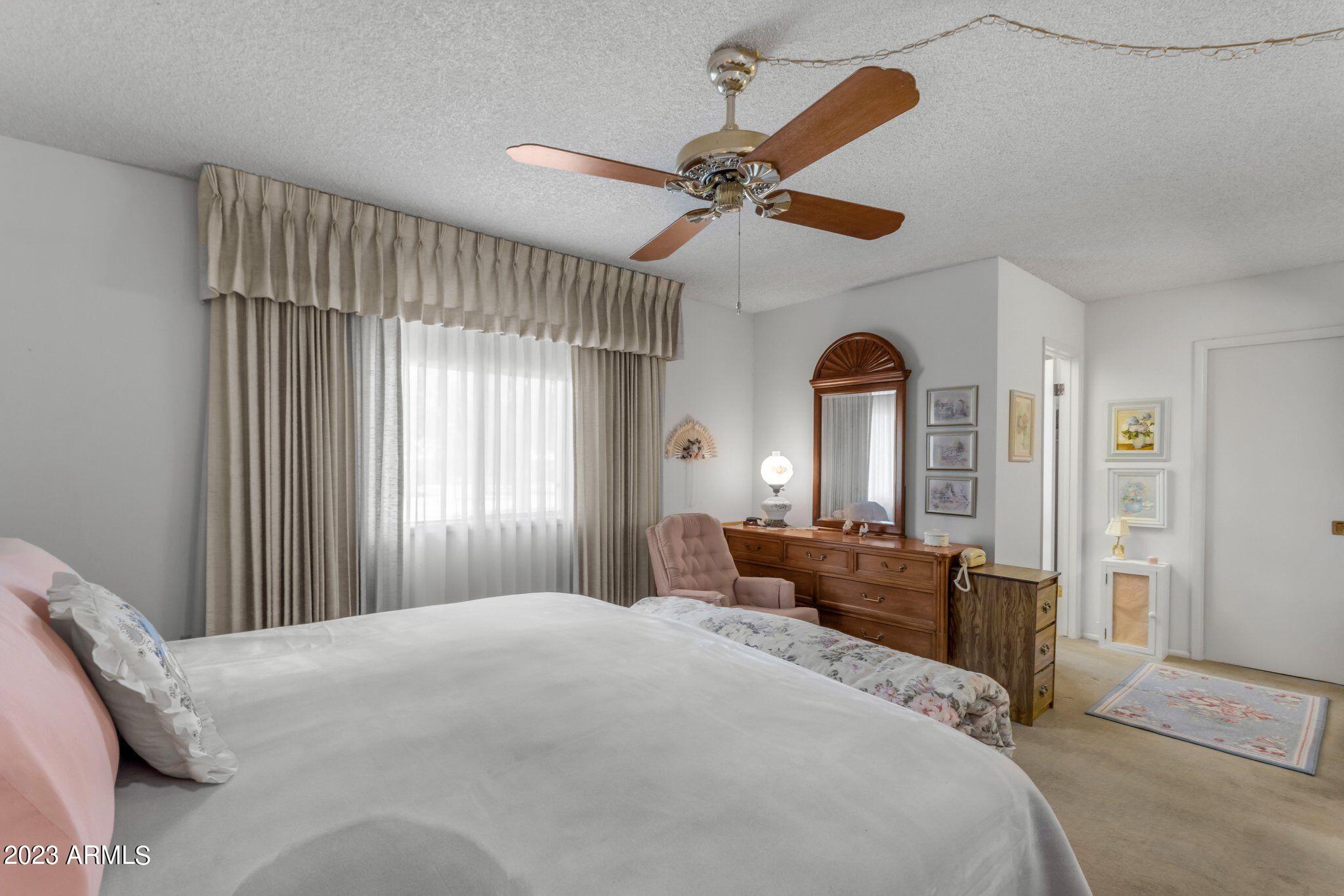 10137 W FORRESTER Drive