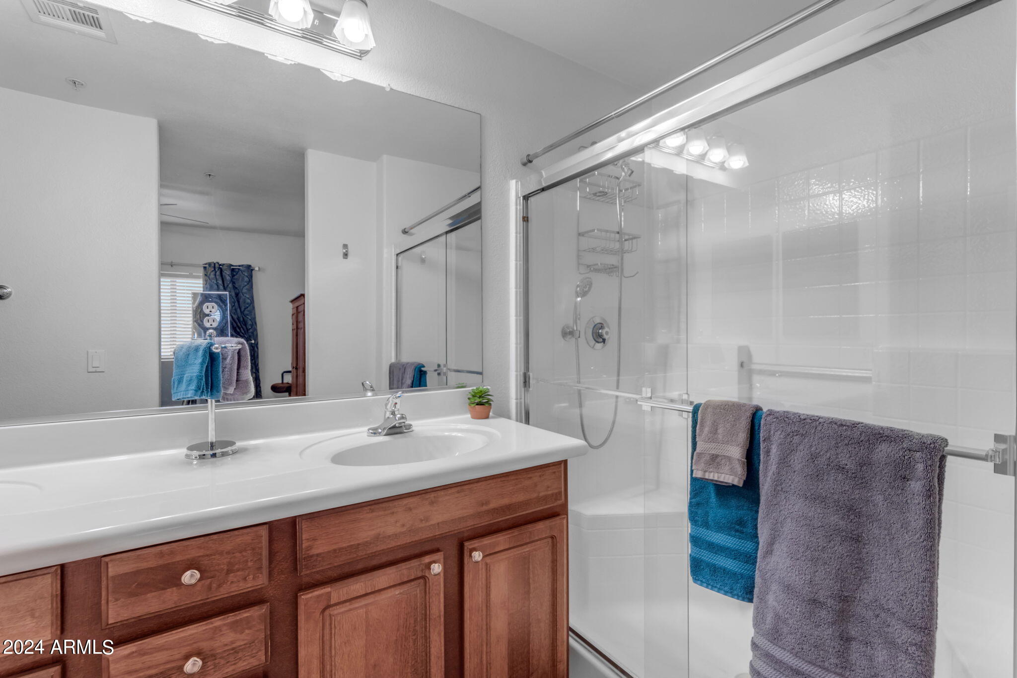 920 E DEVONSHIRE Avenue # 4025