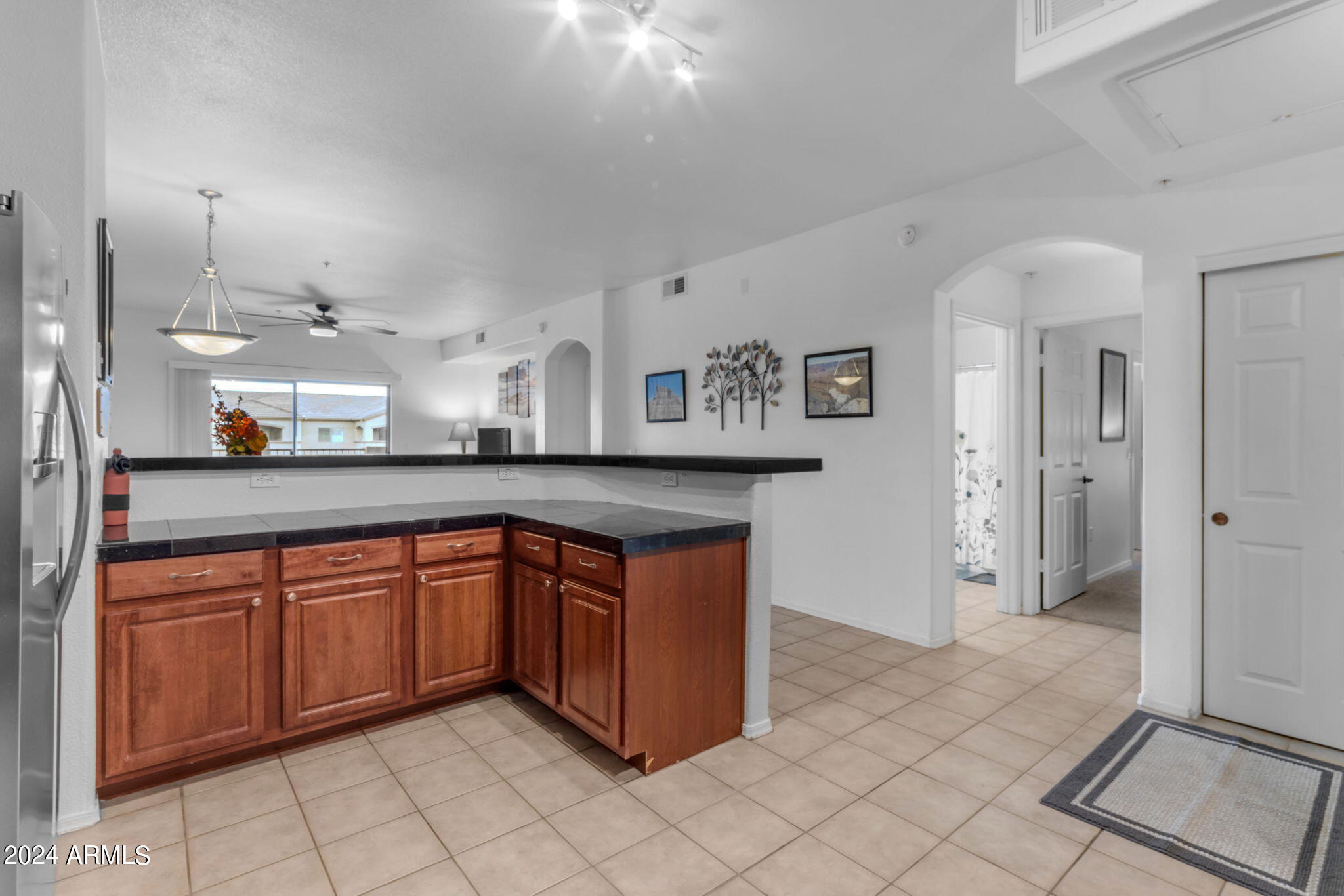 920 E DEVONSHIRE Avenue # 4025