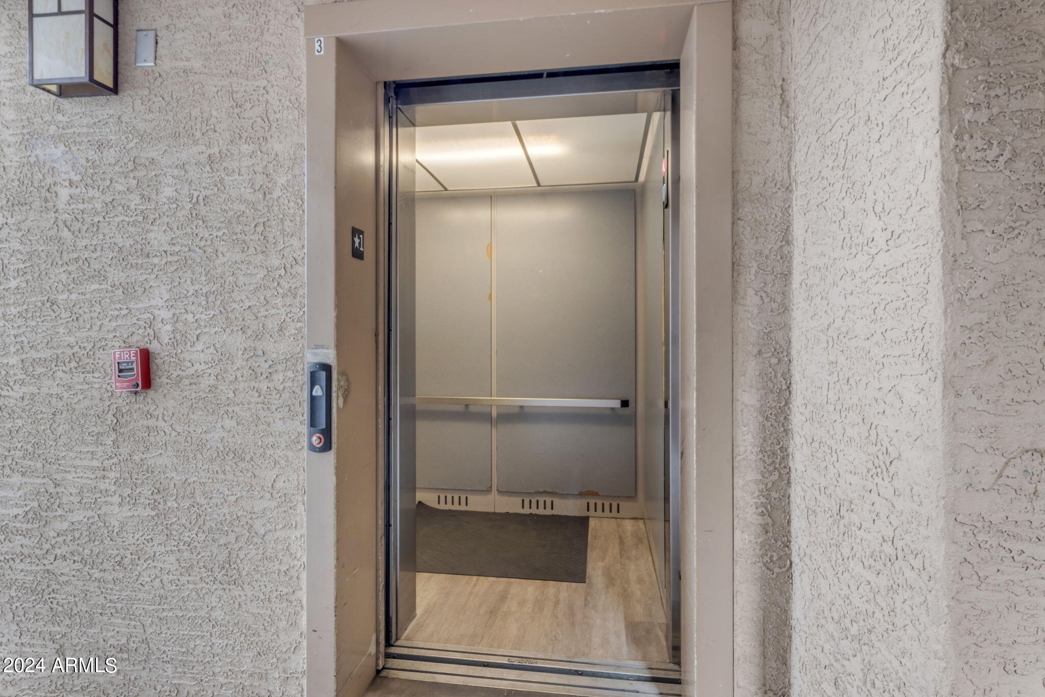 920 E DEVONSHIRE Avenue # 4025
