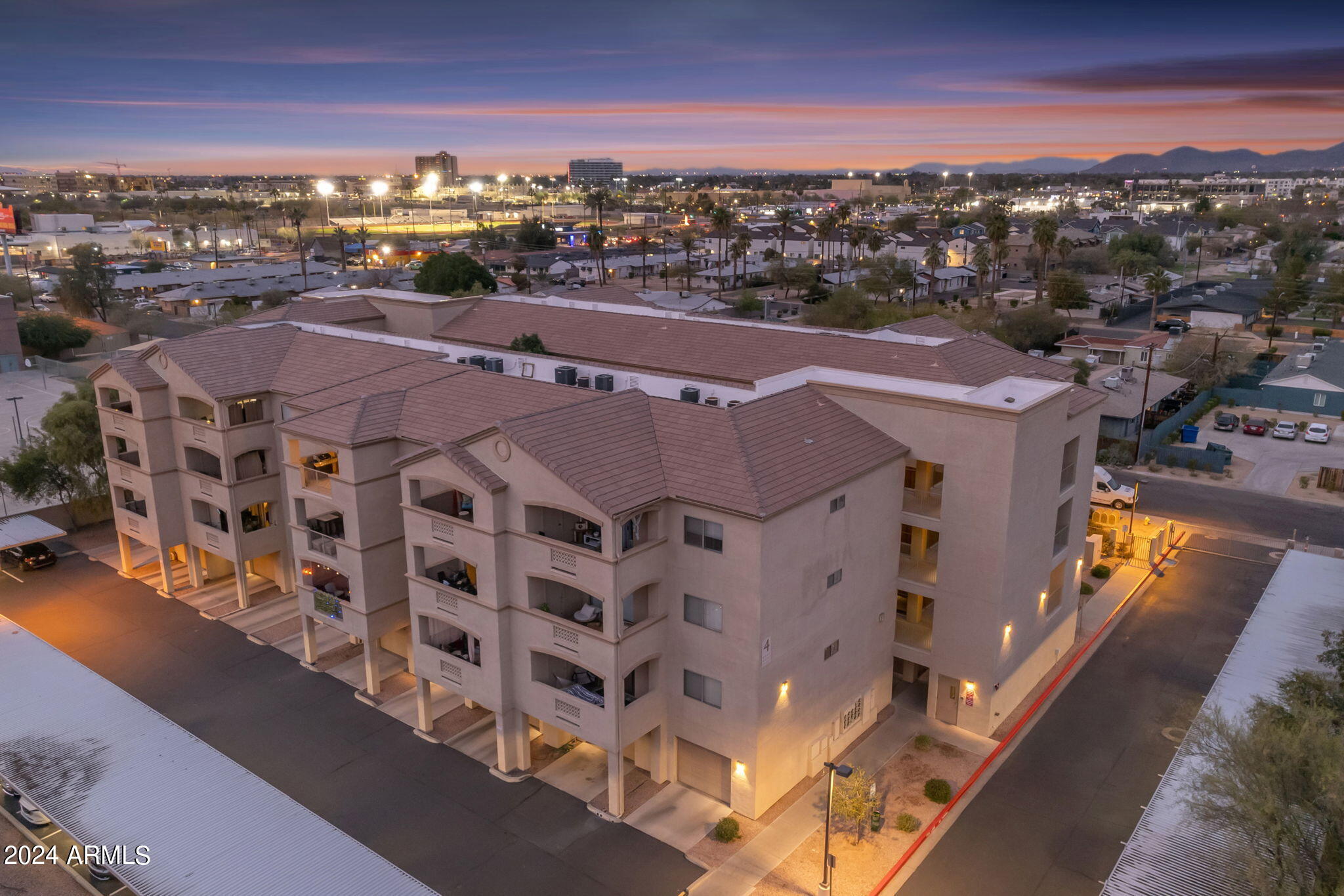 920 E DEVONSHIRE Avenue # 4025