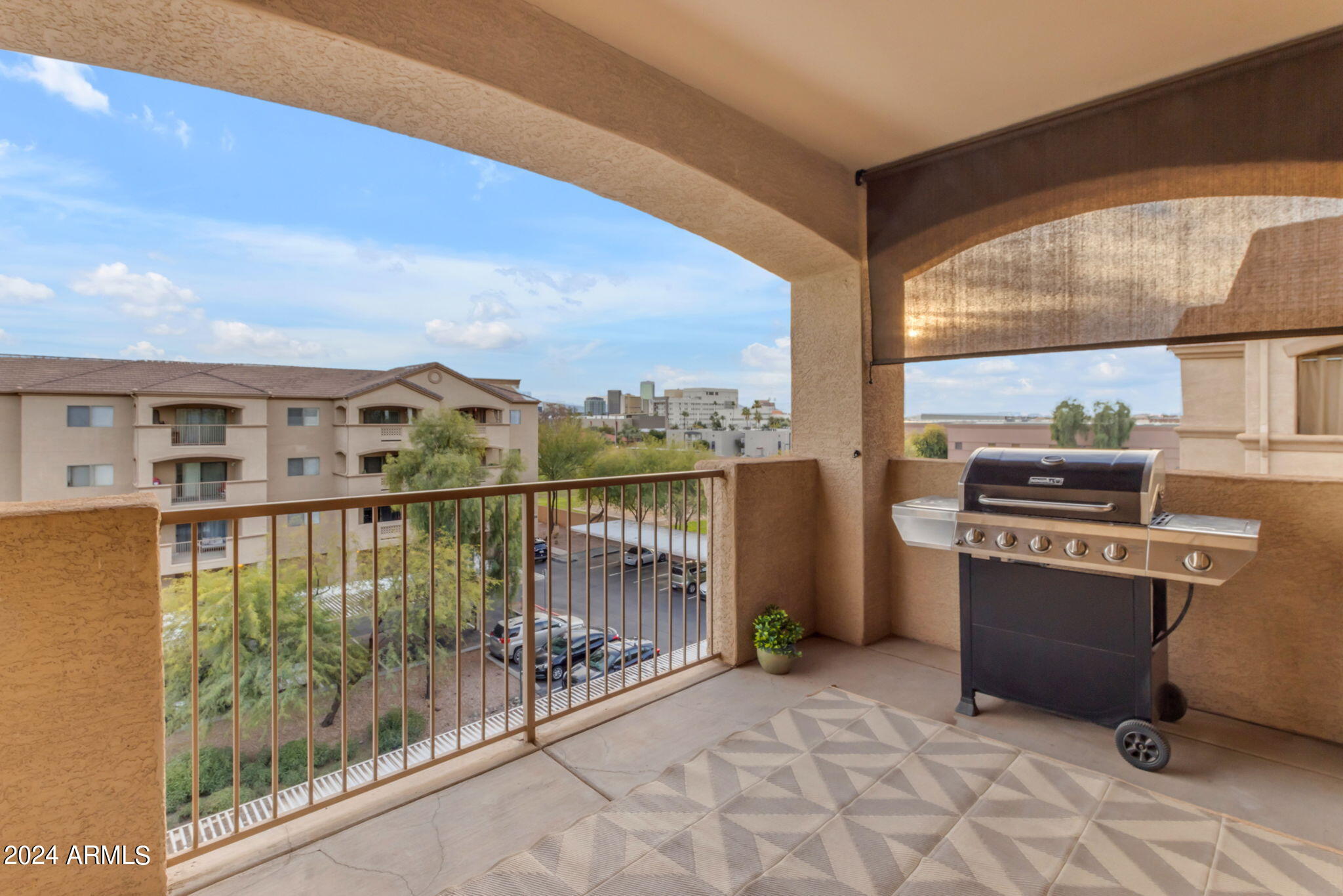 920 E DEVONSHIRE Avenue # 4025