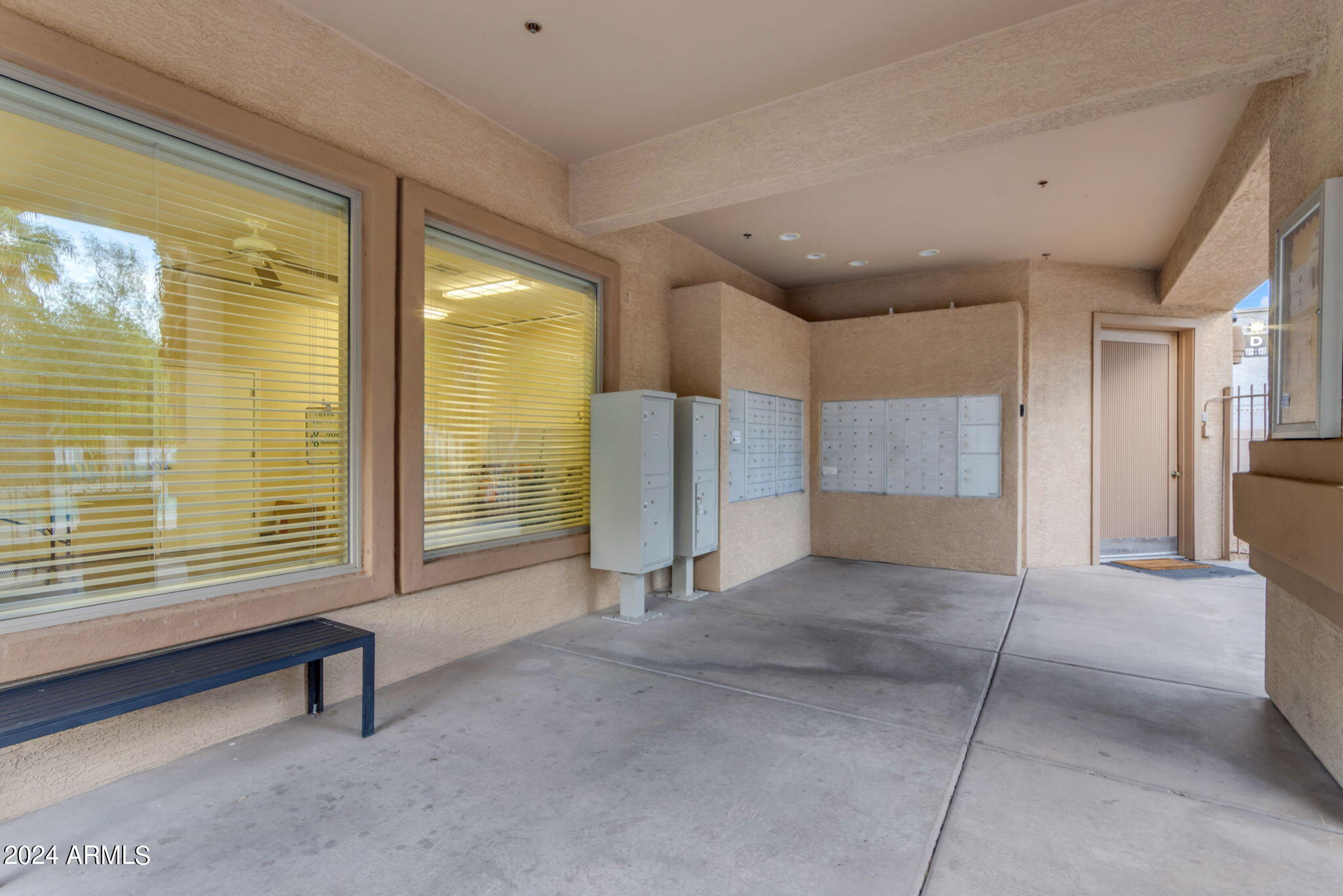 920 E DEVONSHIRE Avenue # 4025