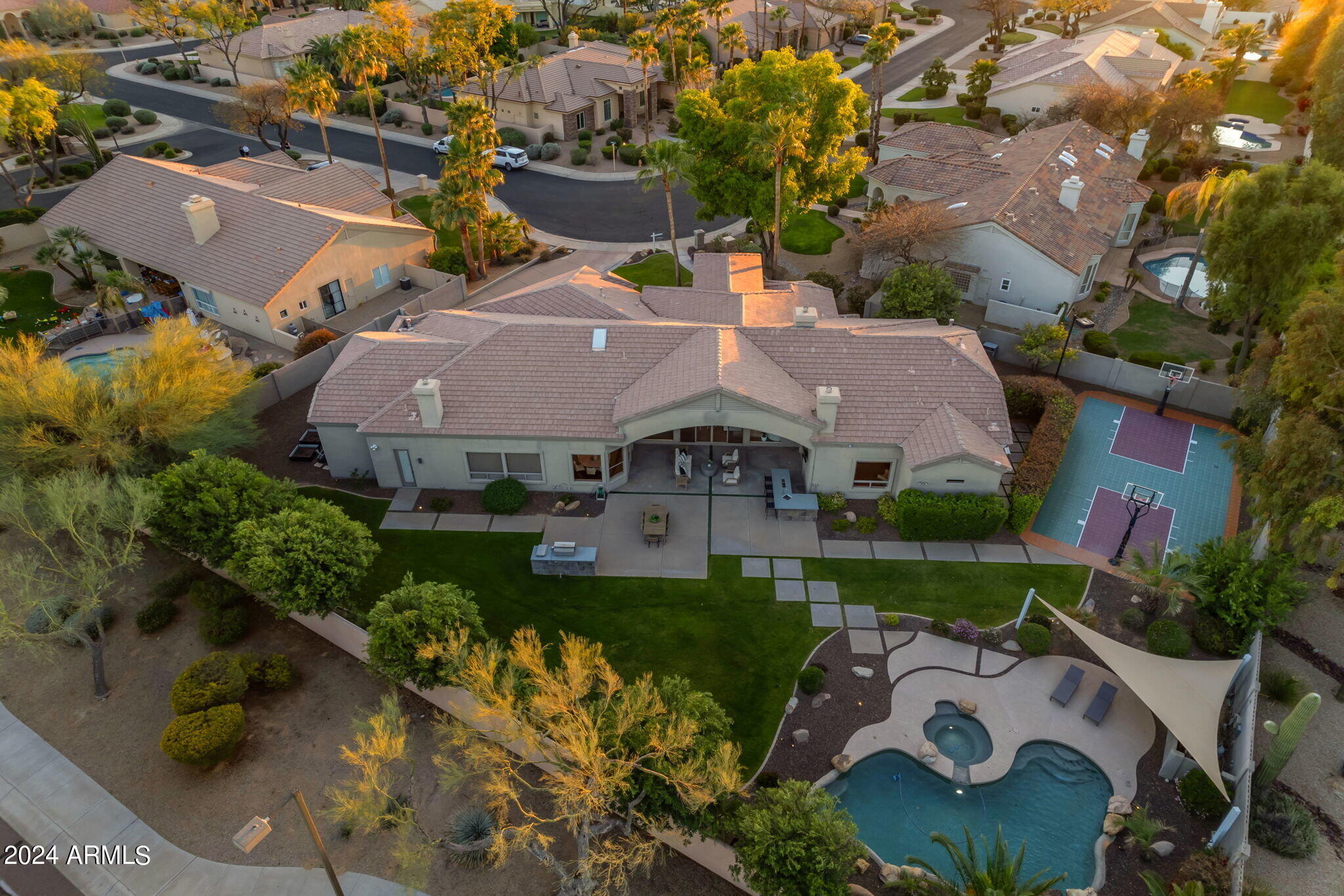 9590 E ALTADENA Avenue