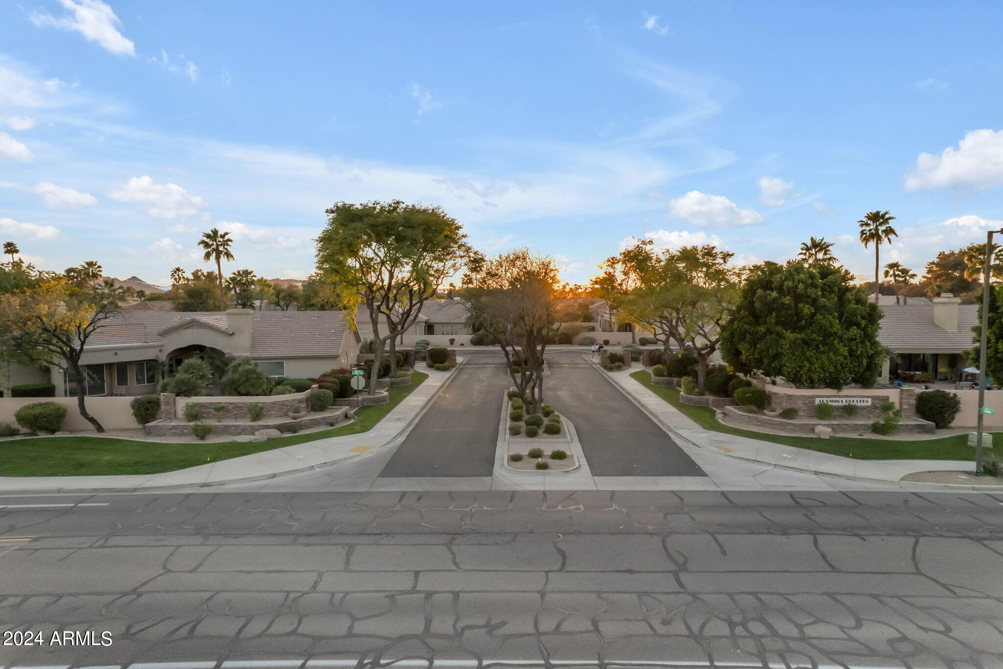 9590 E ALTADENA Avenue