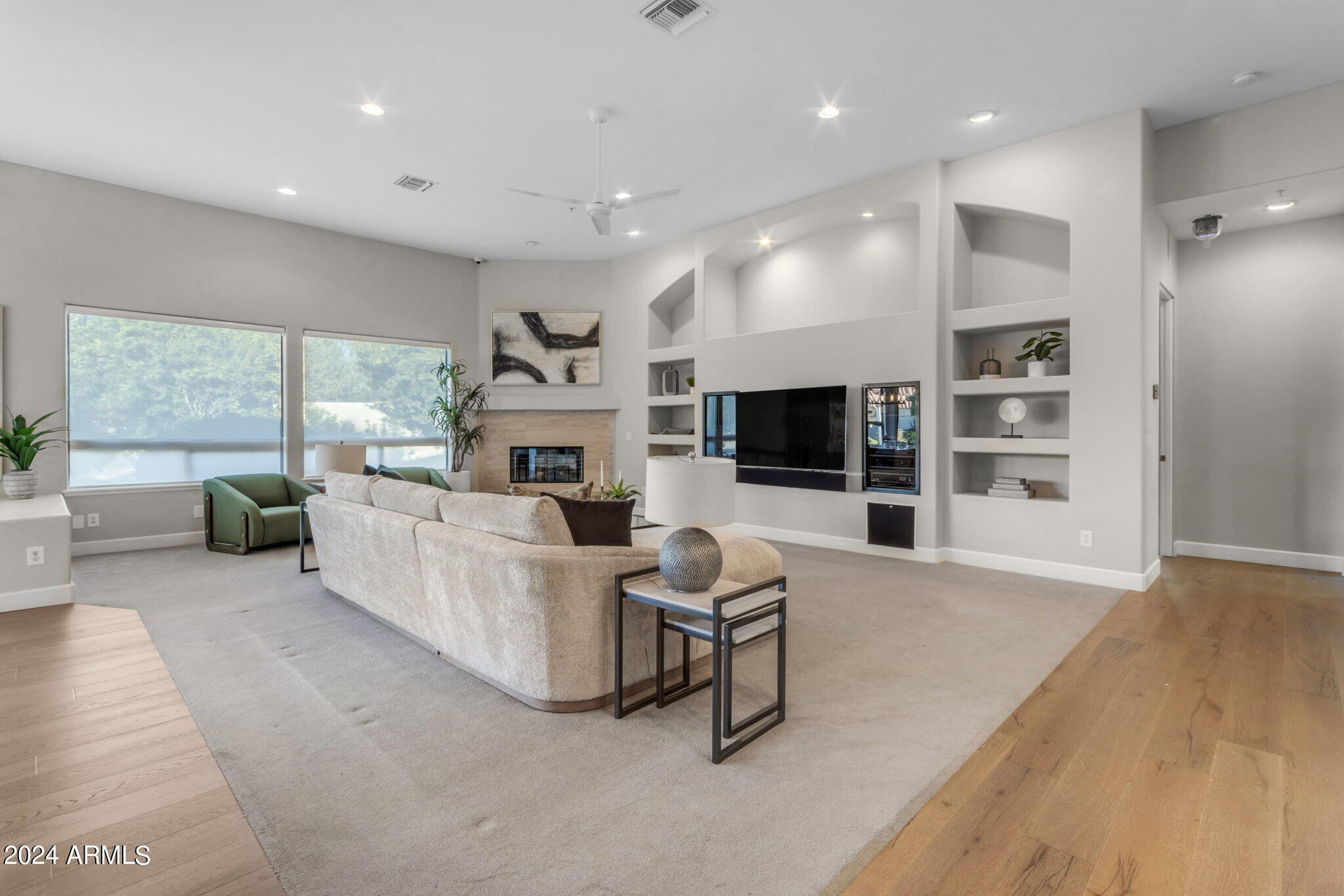 9590 E ALTADENA Avenue
