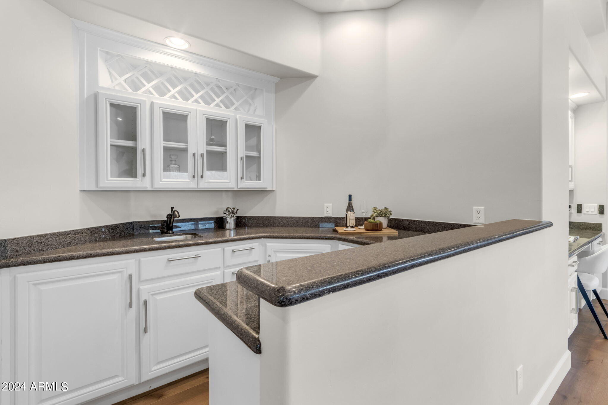 9590 E ALTADENA Avenue
