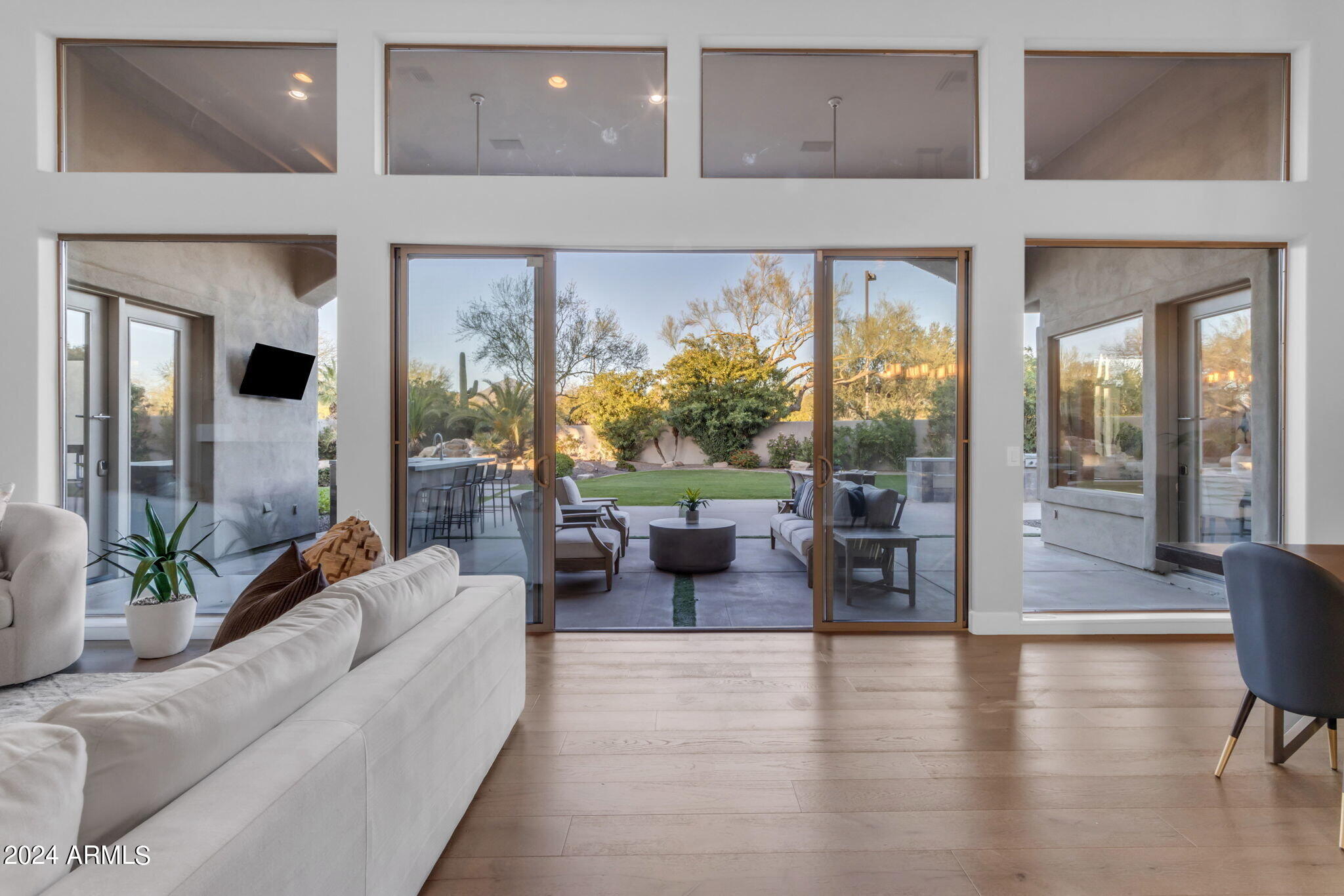 9590 E ALTADENA Avenue