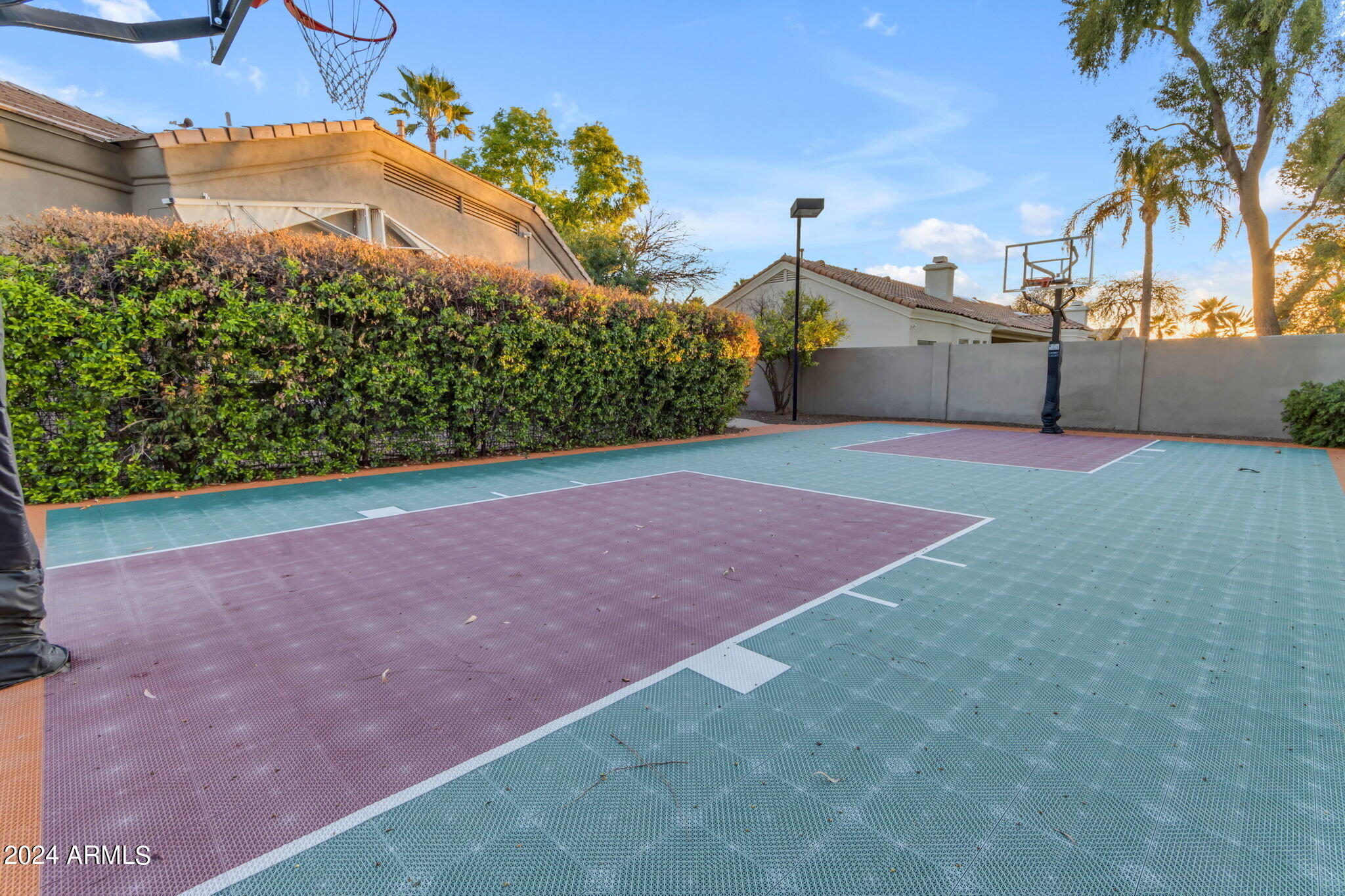 9590 E ALTADENA Avenue