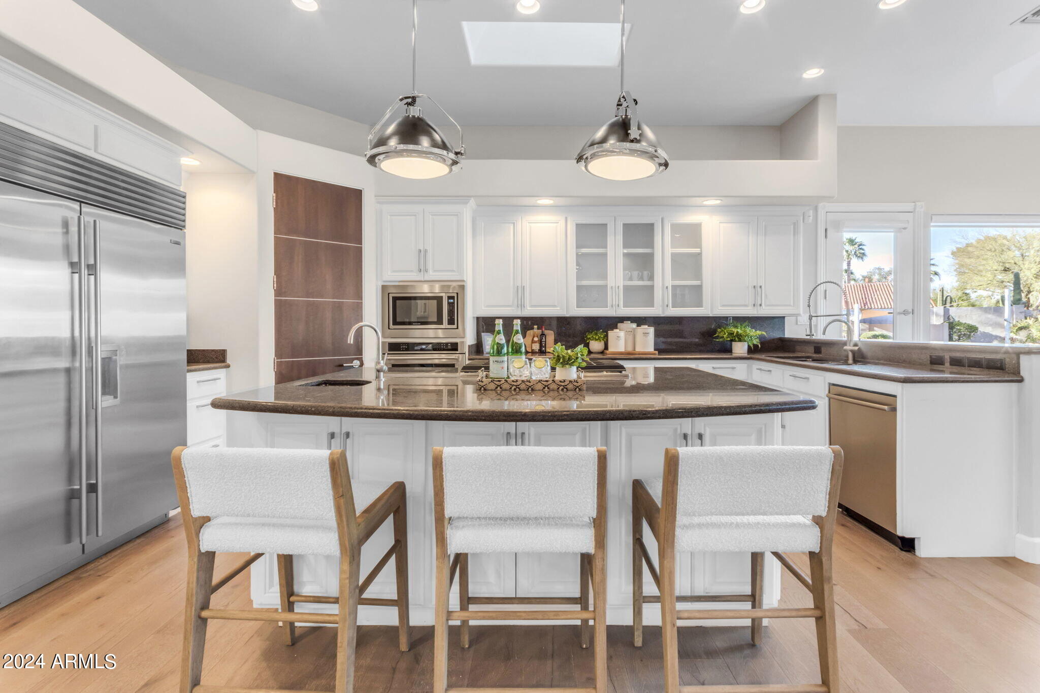 9590 E ALTADENA Avenue