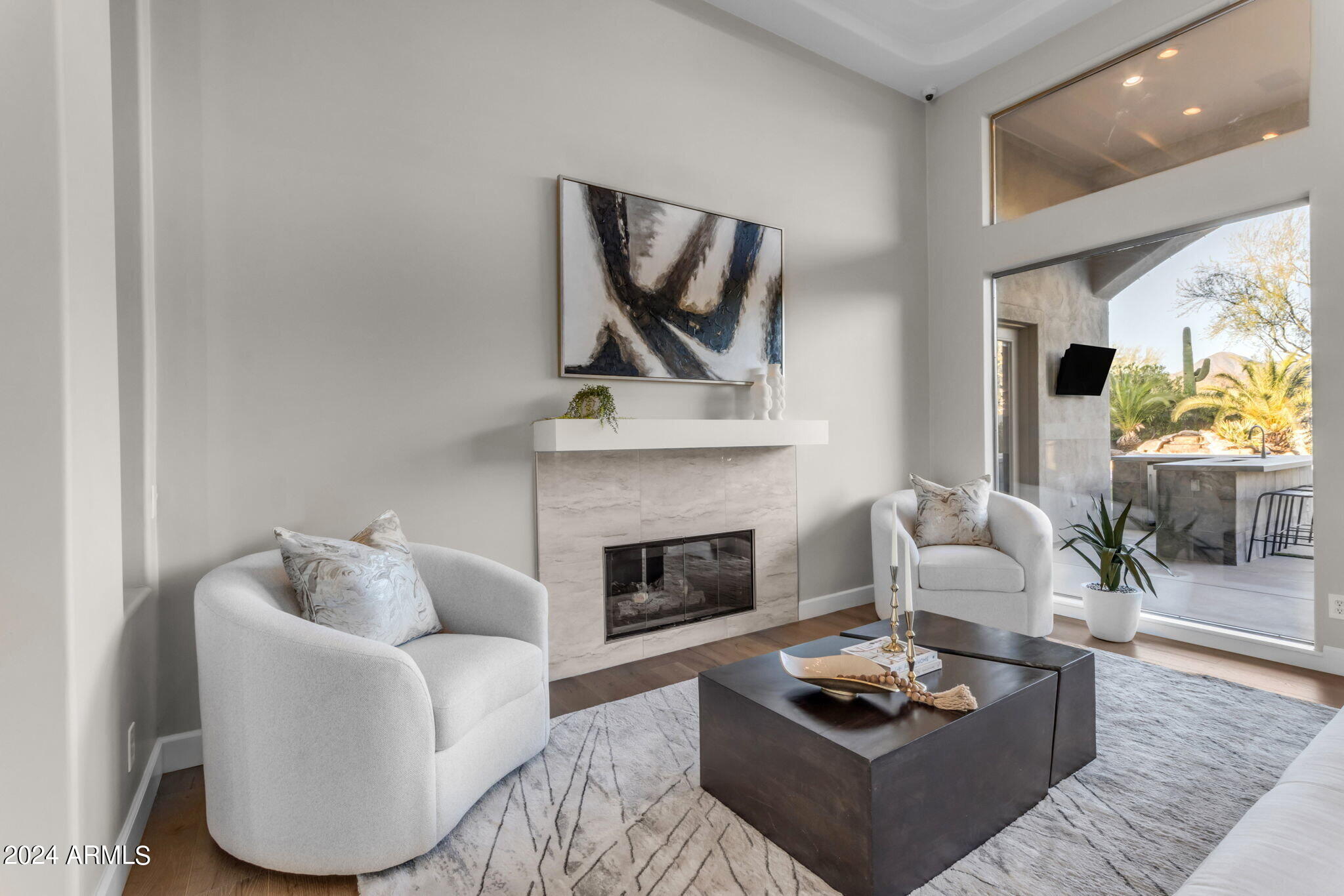 9590 E ALTADENA Avenue