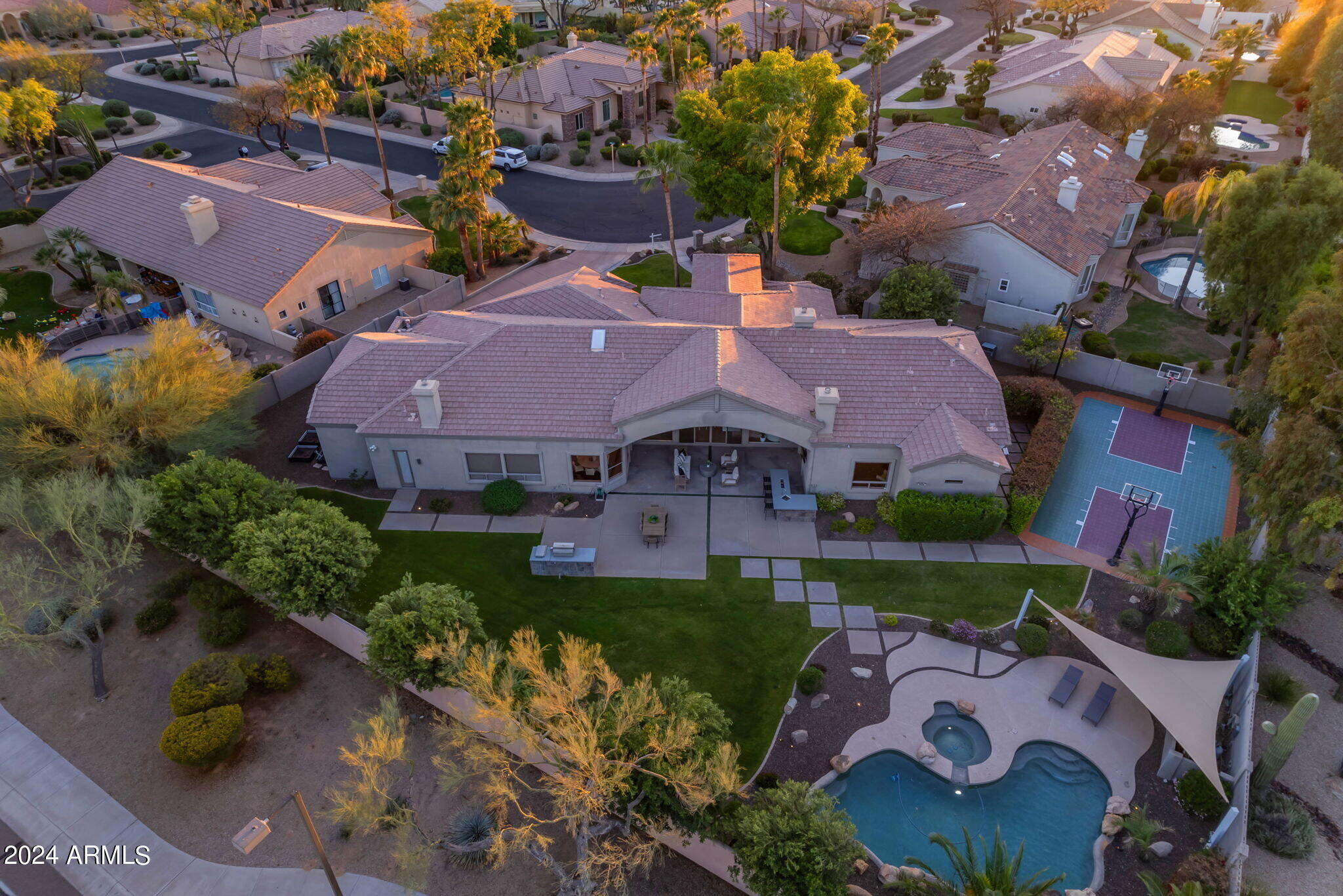 9590 E ALTADENA Avenue