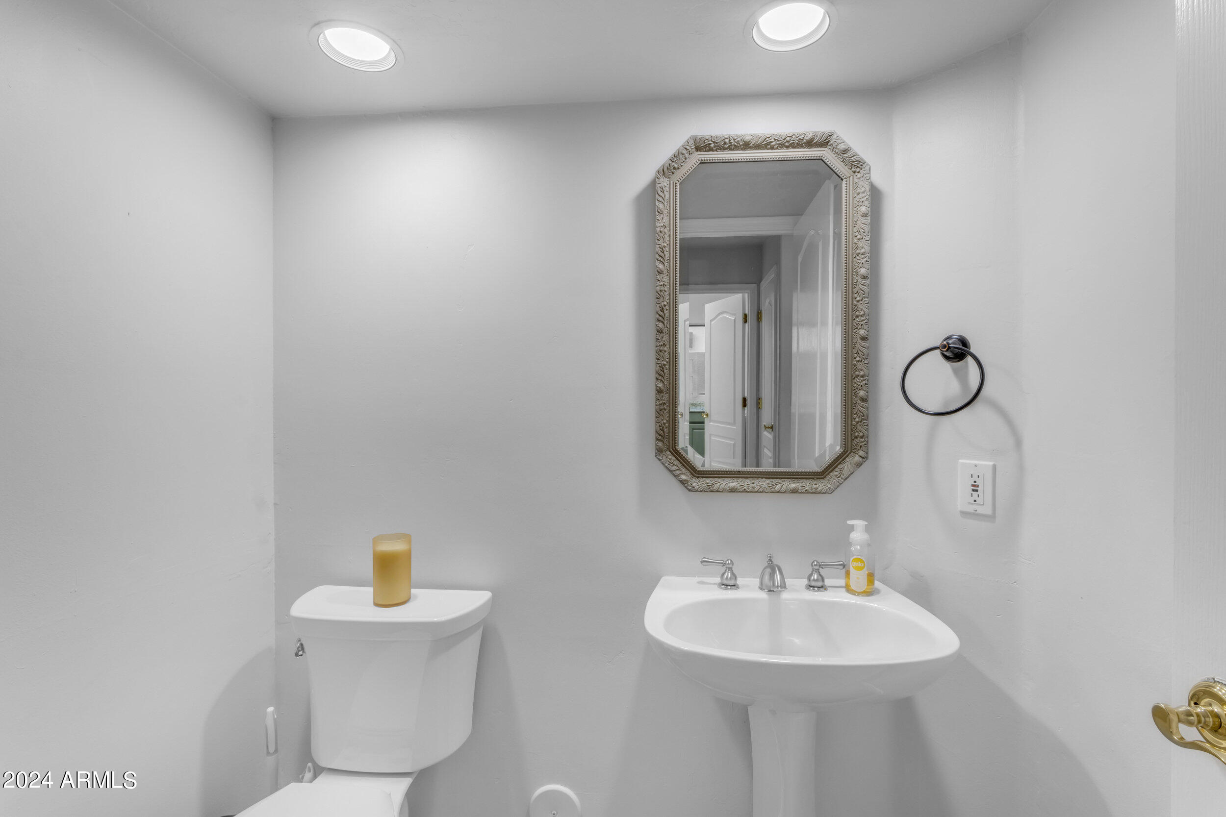 7386 E ONYX Court