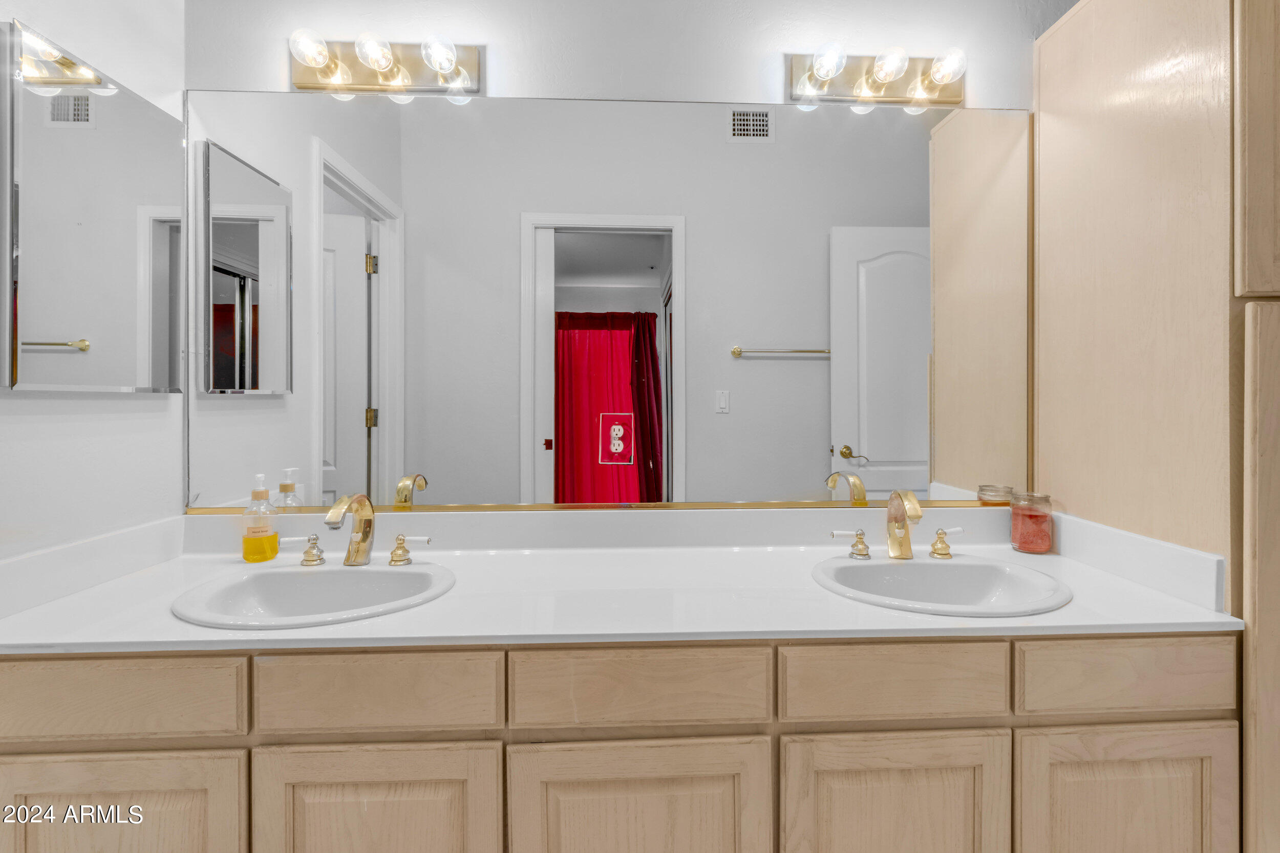 7386 E ONYX Court