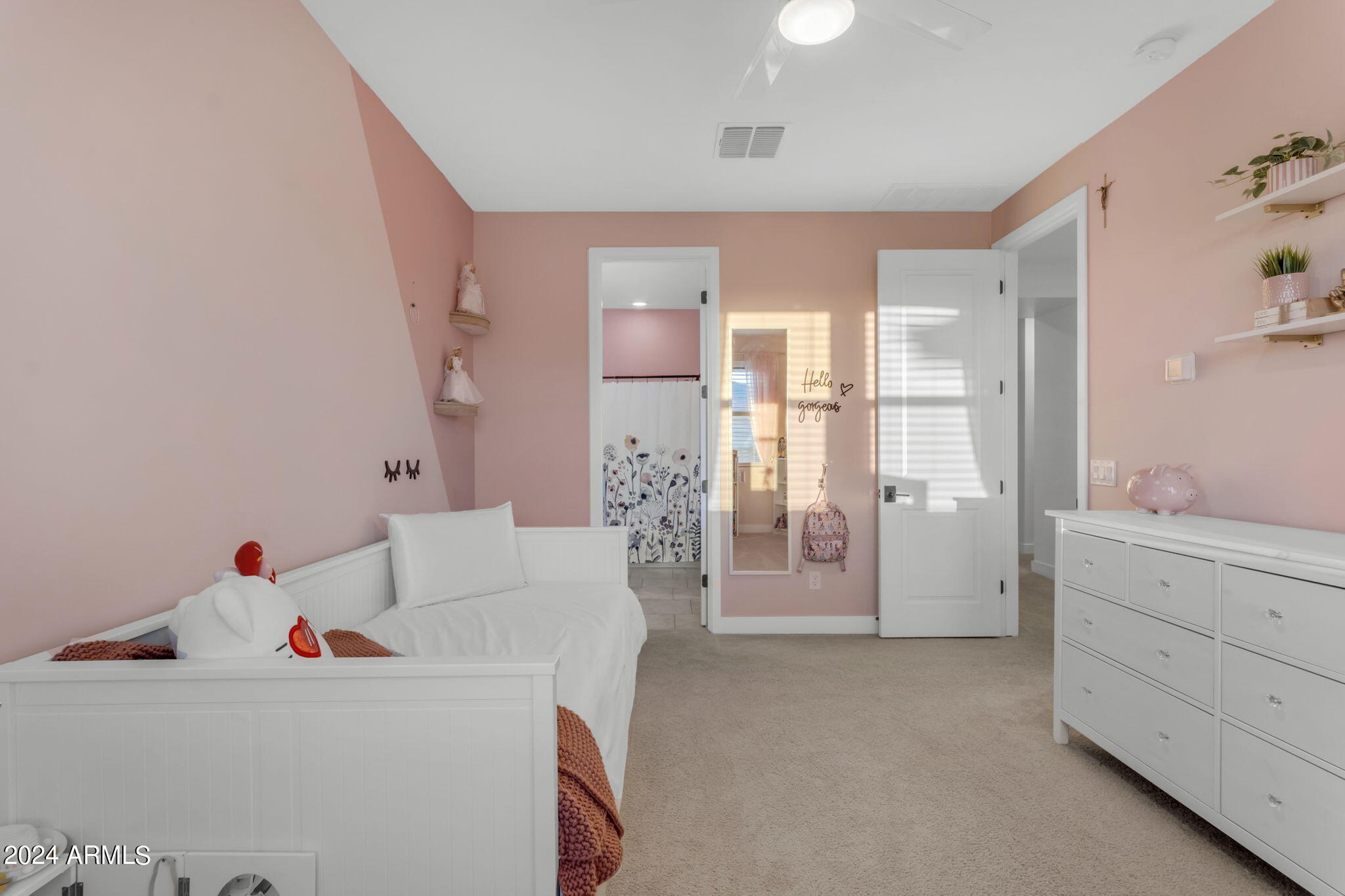 20882 E ARROWHEAD Trail