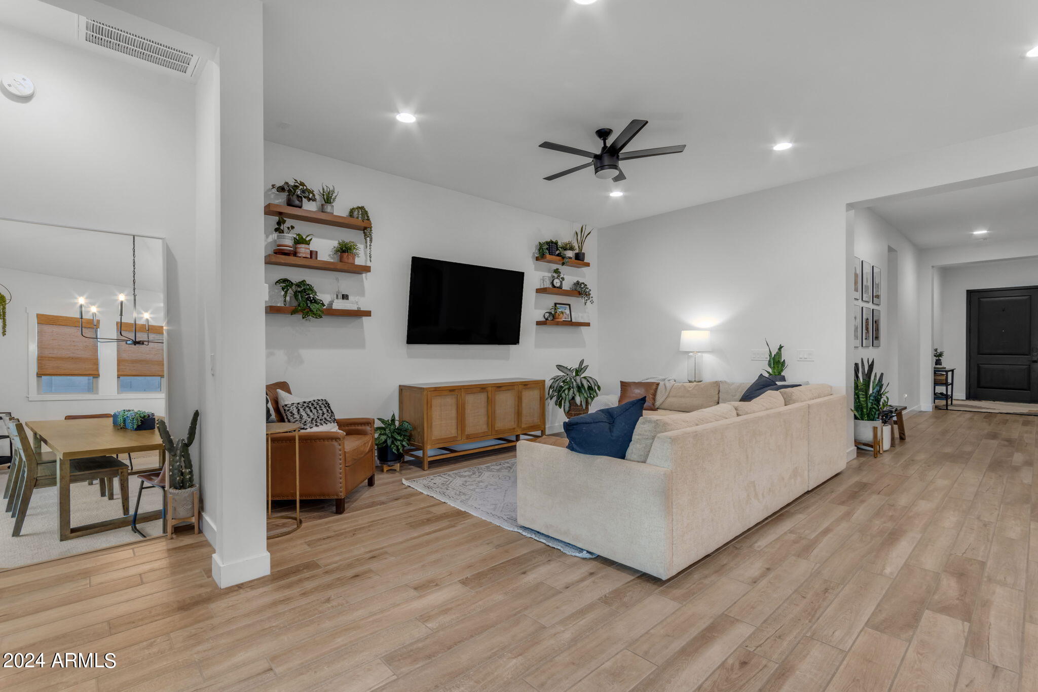 20882 E ARROWHEAD Trail