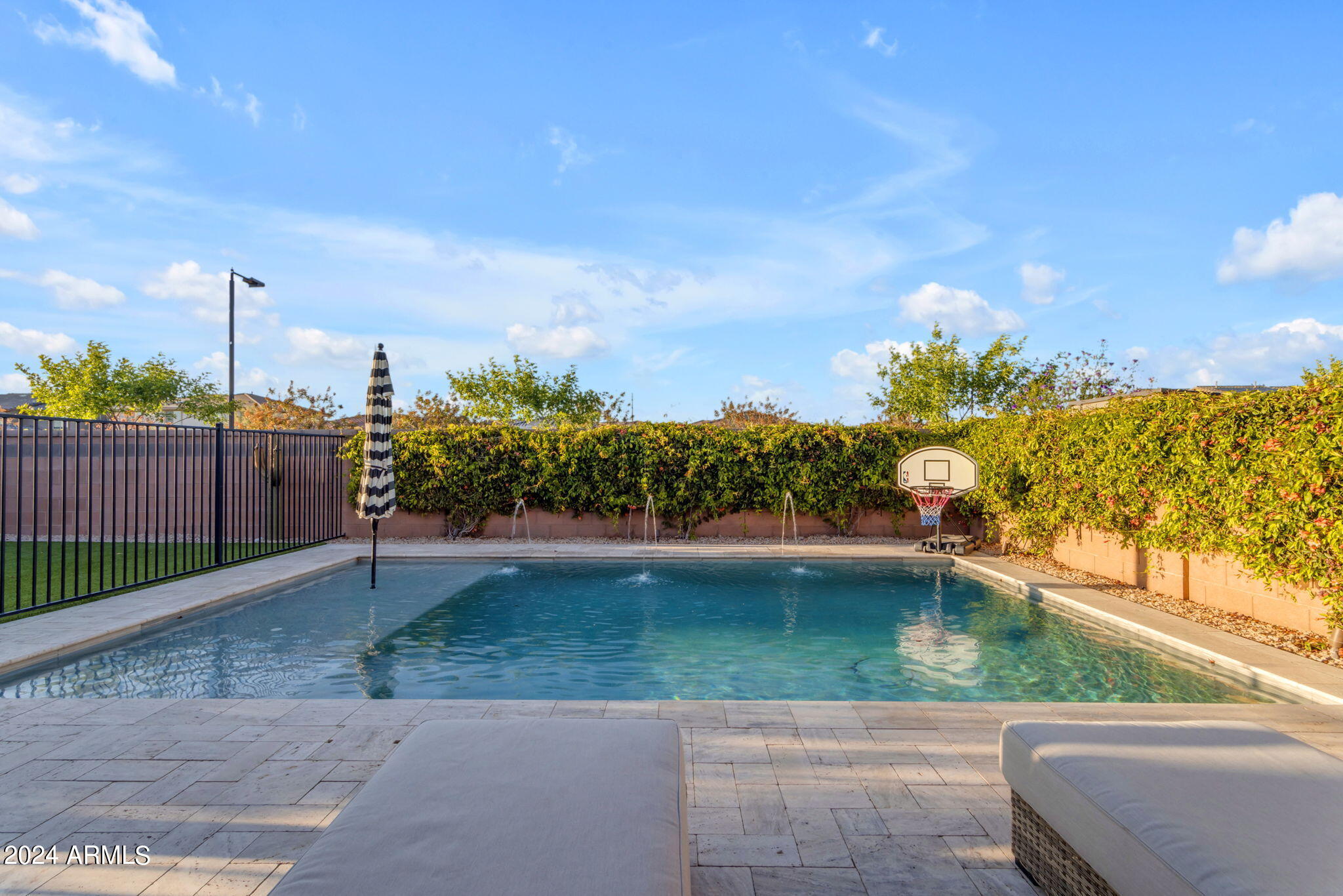 20882 E ARROWHEAD Trail