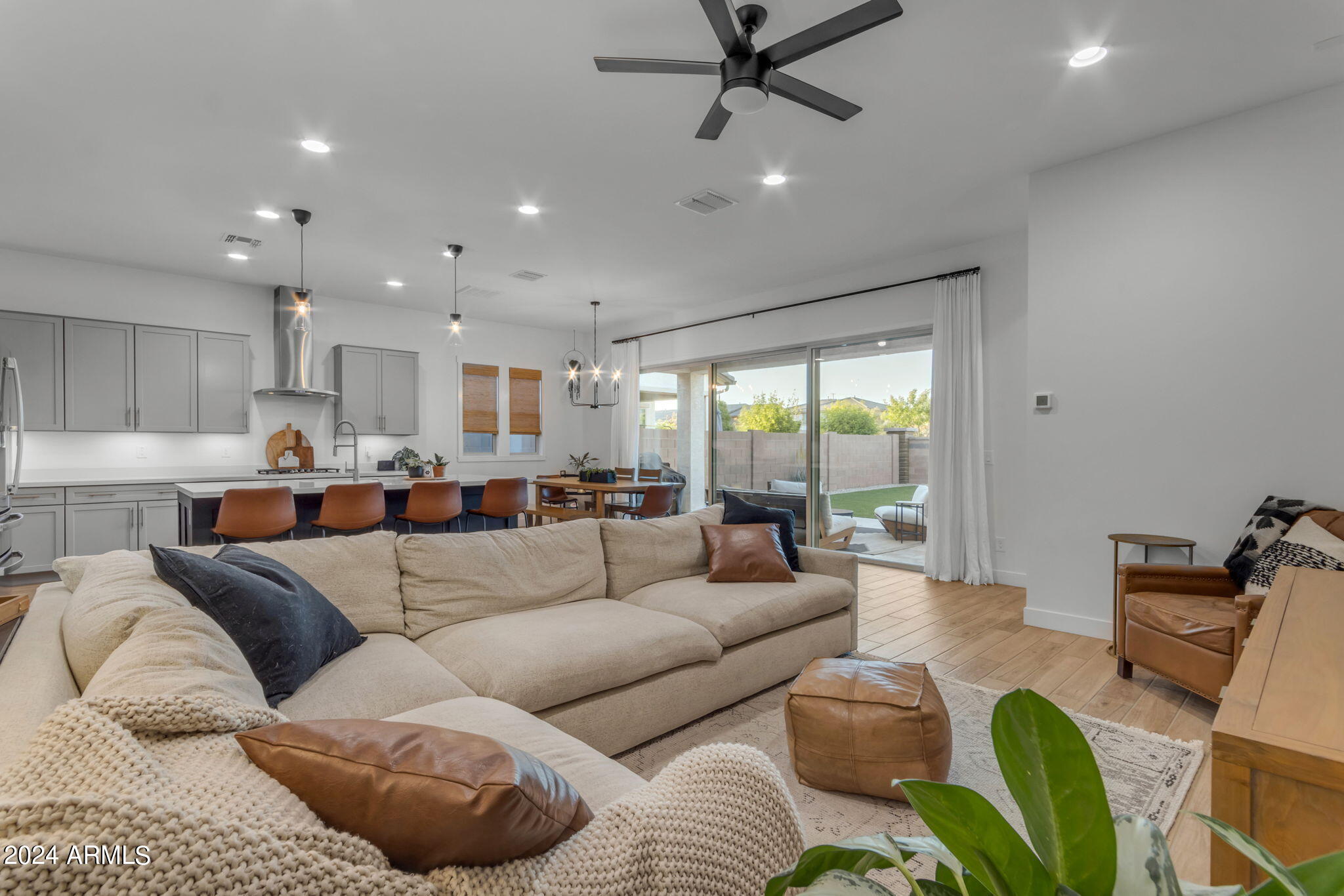 20882 E ARROWHEAD Trail