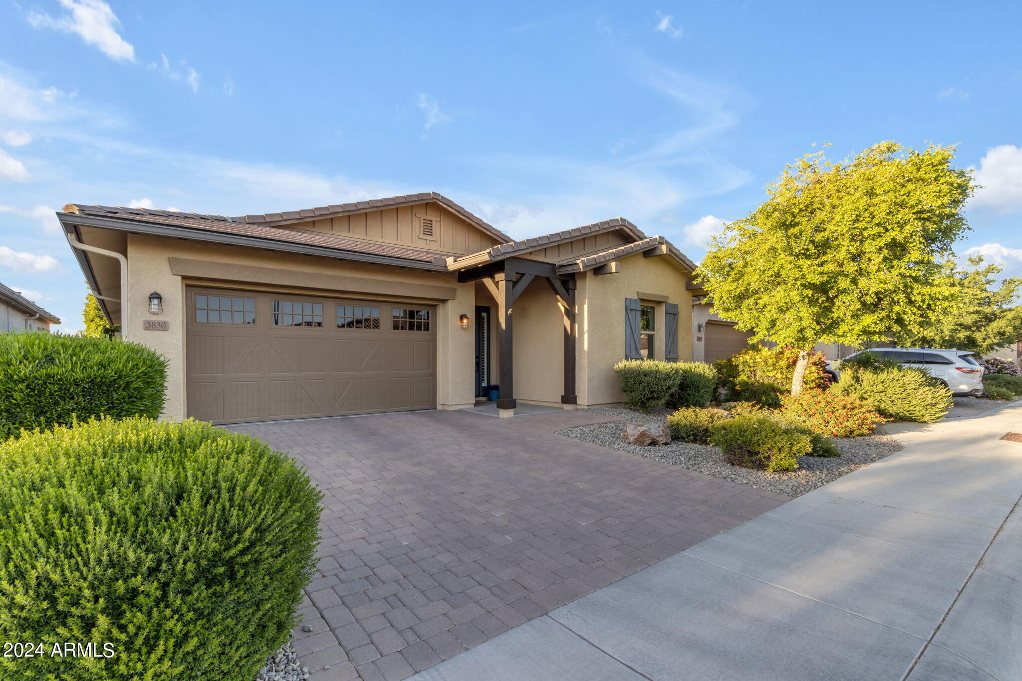3830 E RAKESTRAW Lane