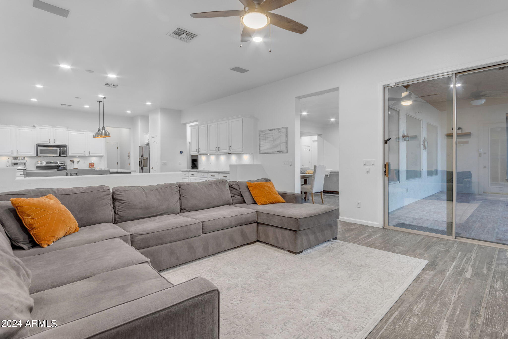2442 E RIVIERA Place