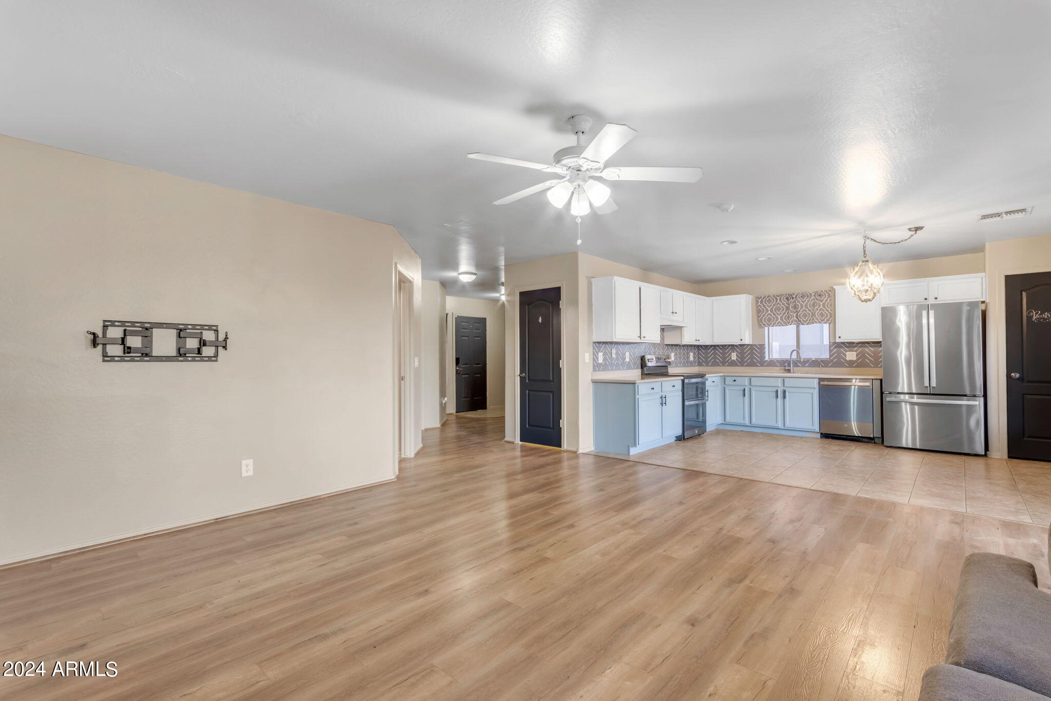 244 S 22ND Street