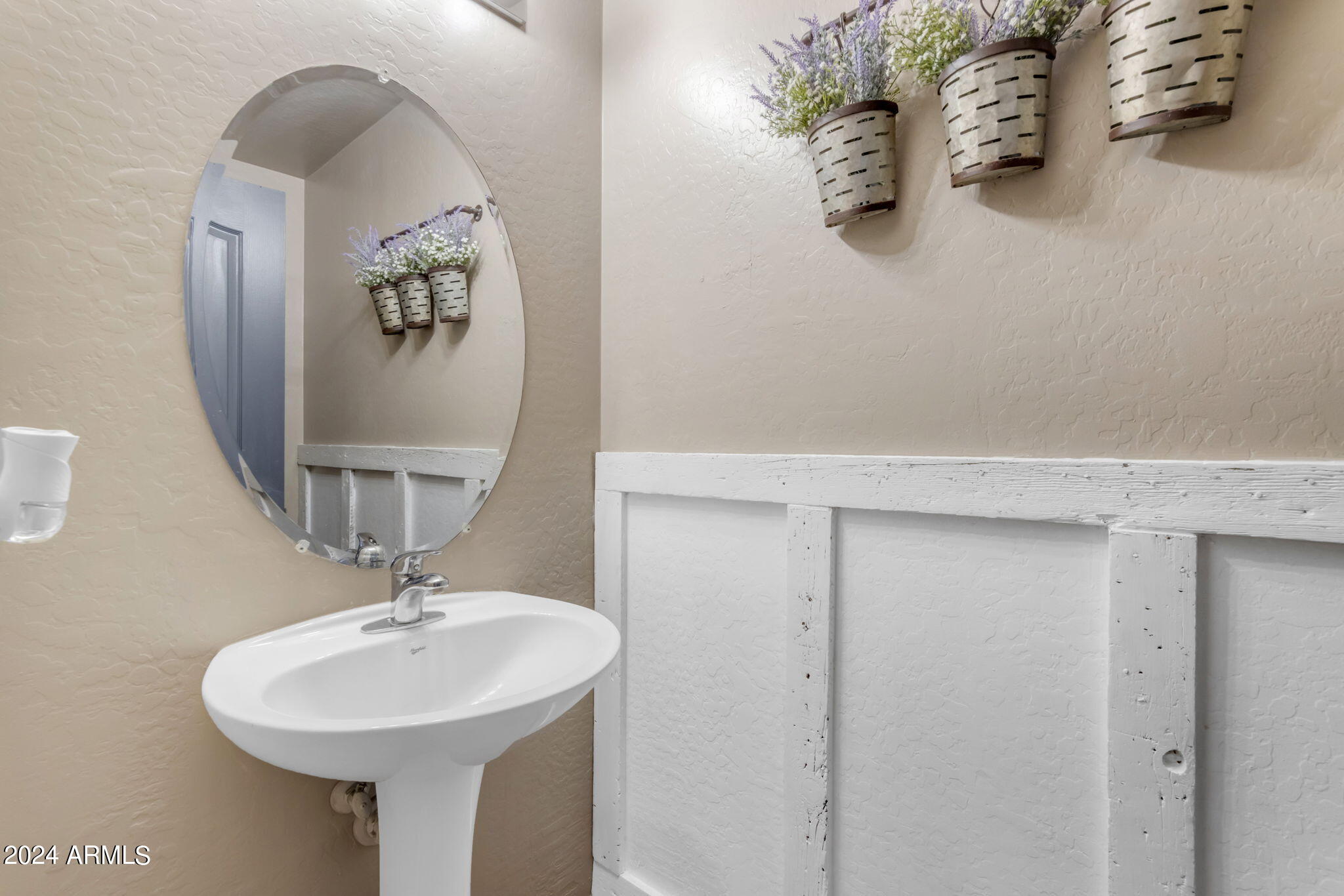 244 S 22ND Street