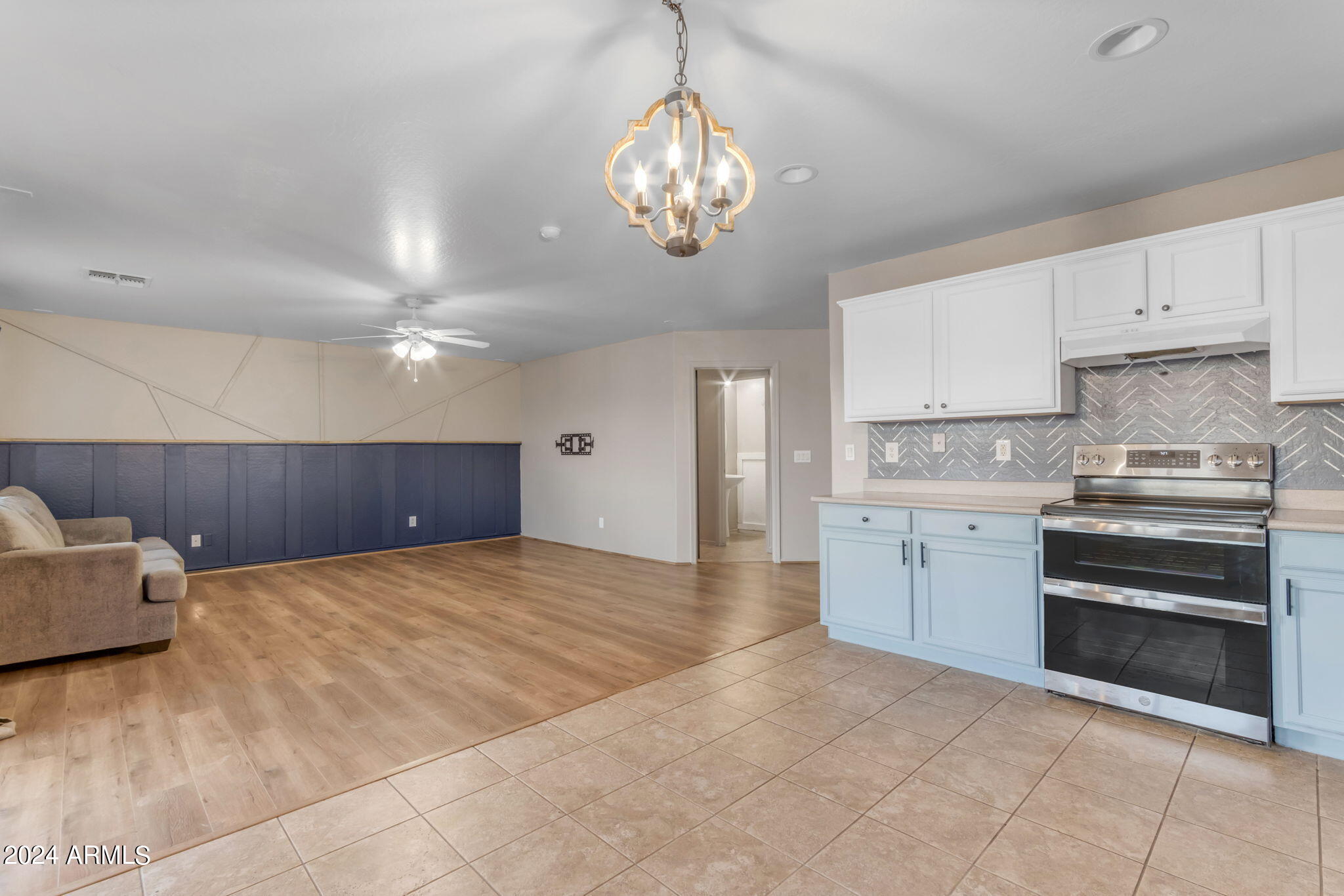 244 S 22ND Street