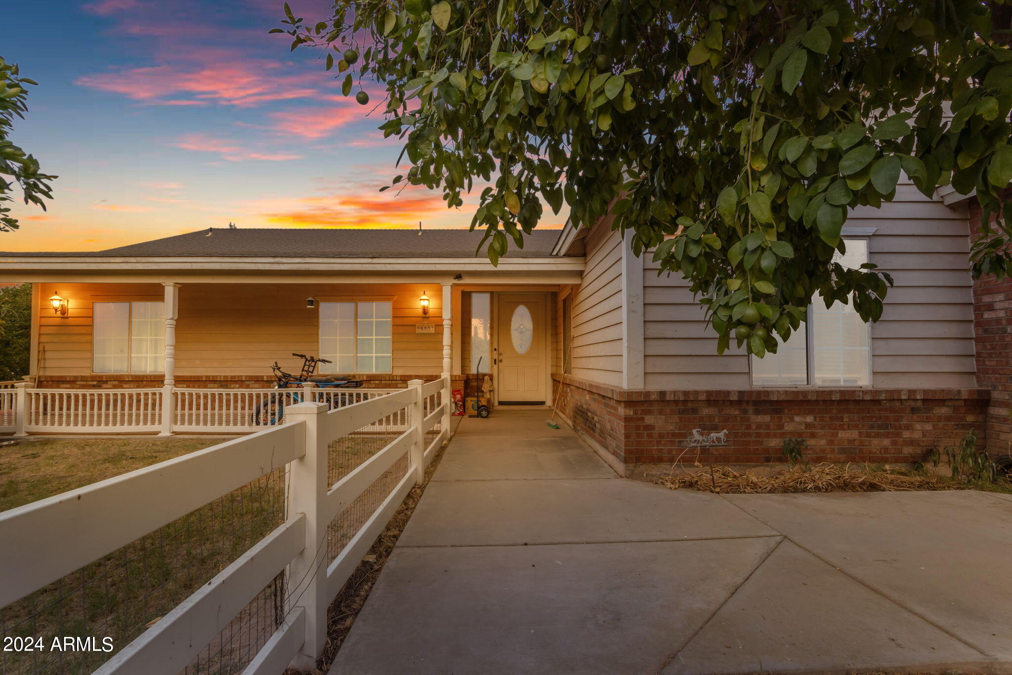 25507 S 190TH Place