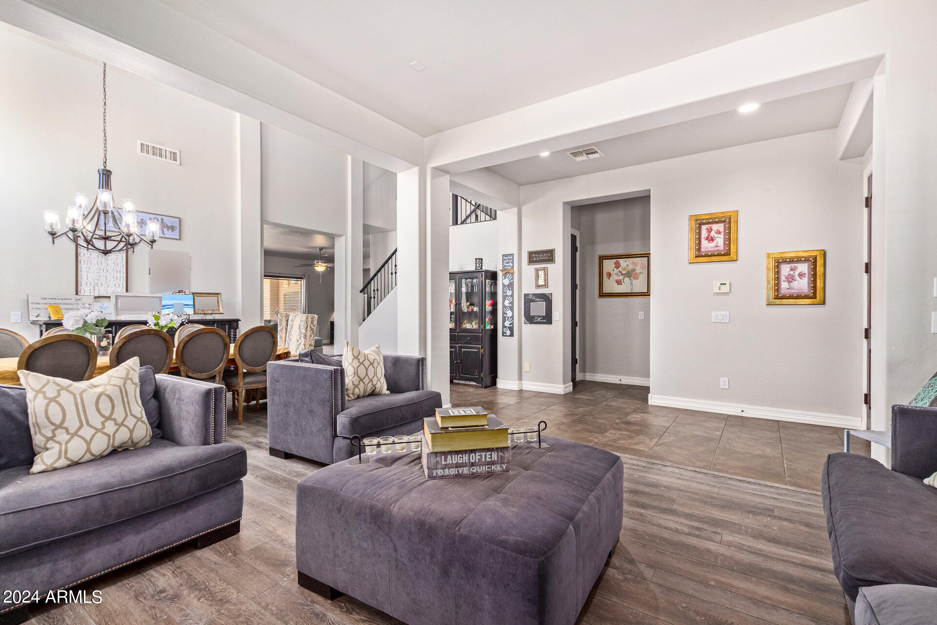 3159 E COCONINO Drive