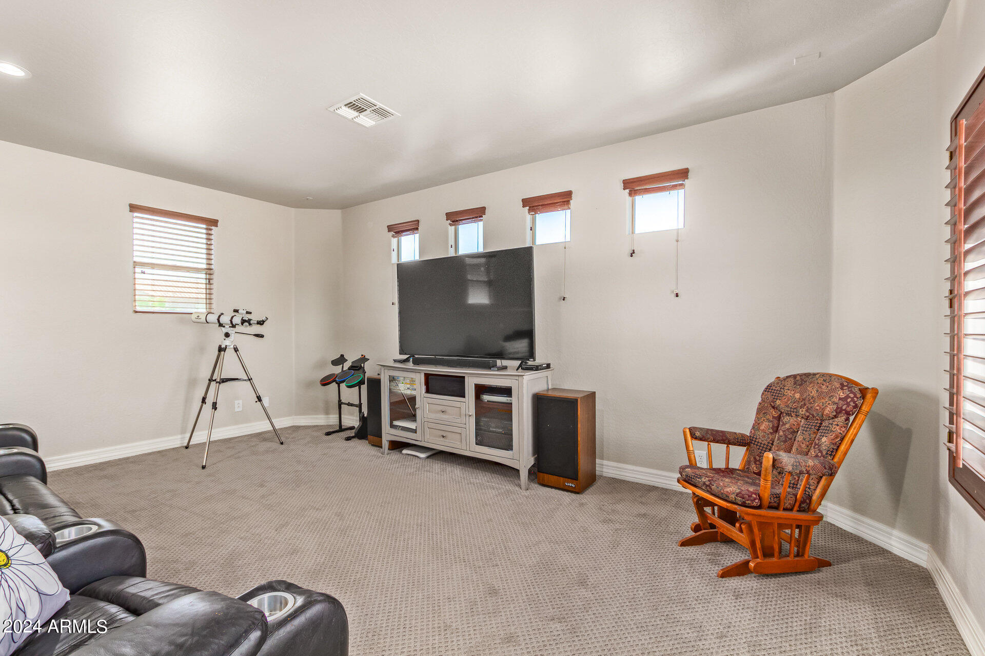 3159 E COCONINO Drive