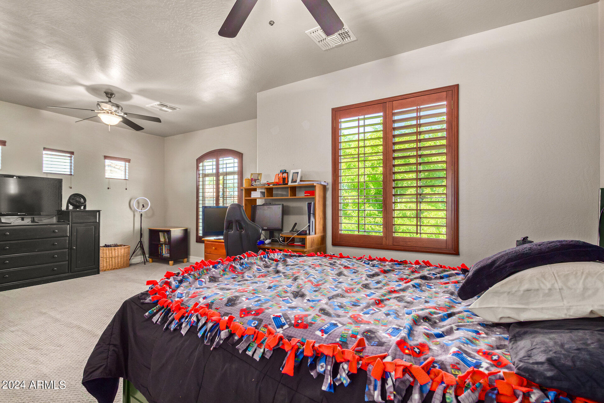3159 E COCONINO Drive