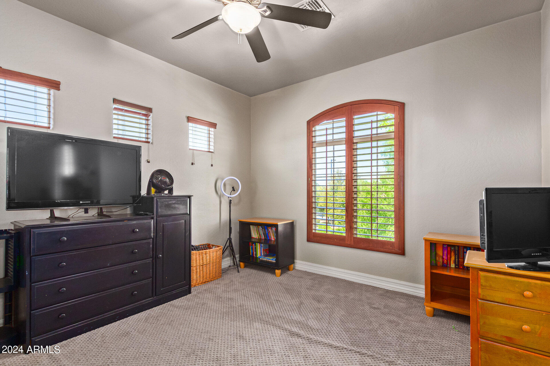 3159 E COCONINO Drive