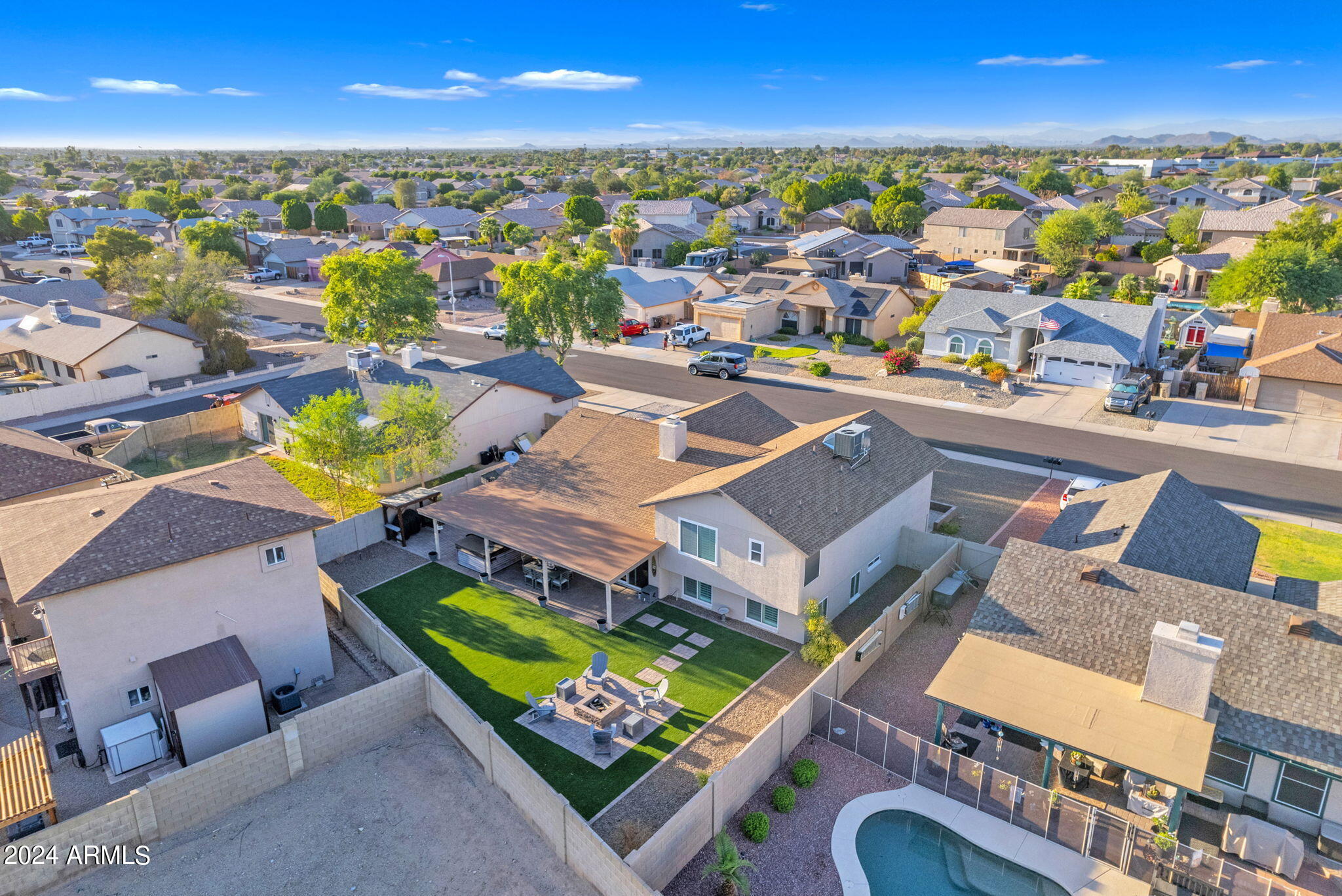 7521 W WILLOW Avenue