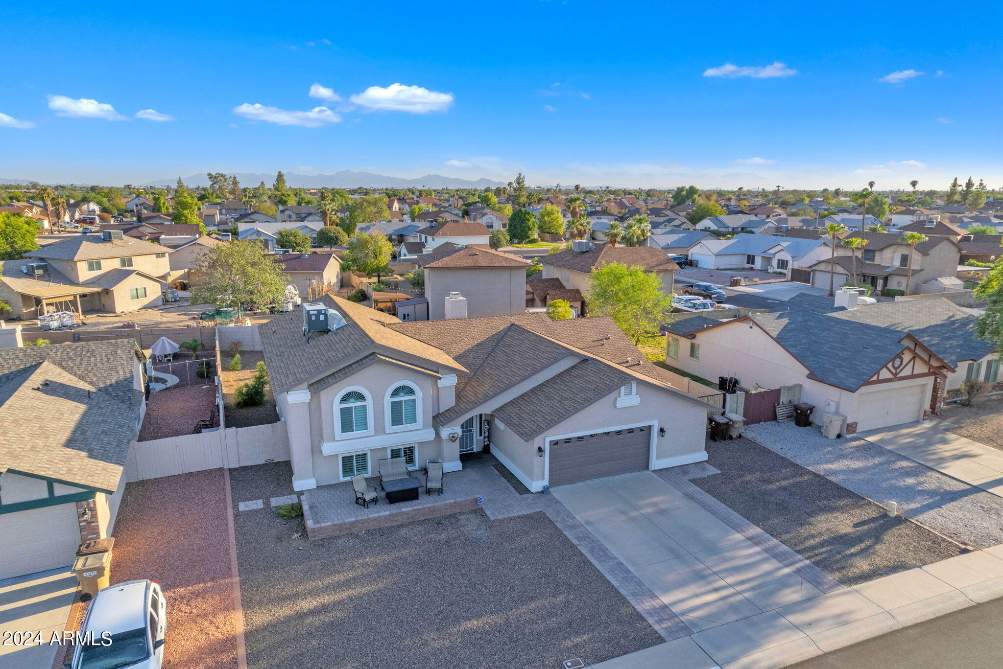 7521 W WILLOW Avenue