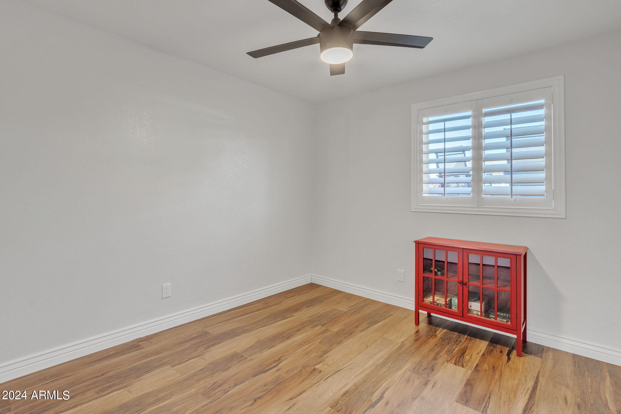 7521 W WILLOW Avenue