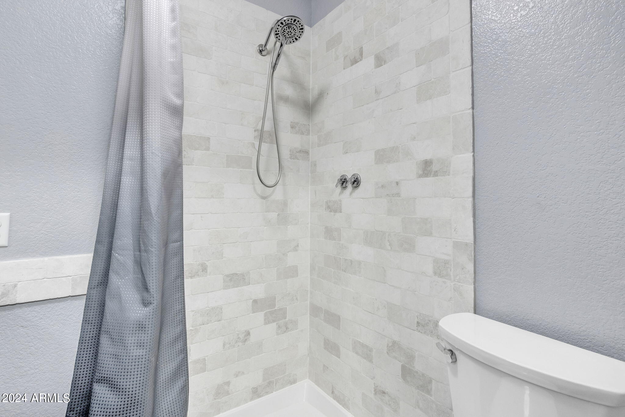 7521 W WILLOW Avenue