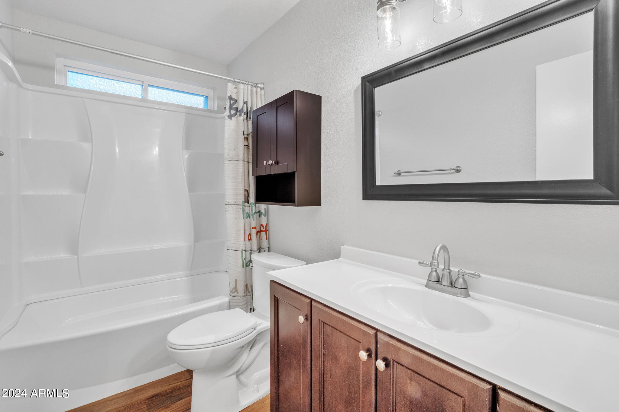 7521 W WILLOW Avenue