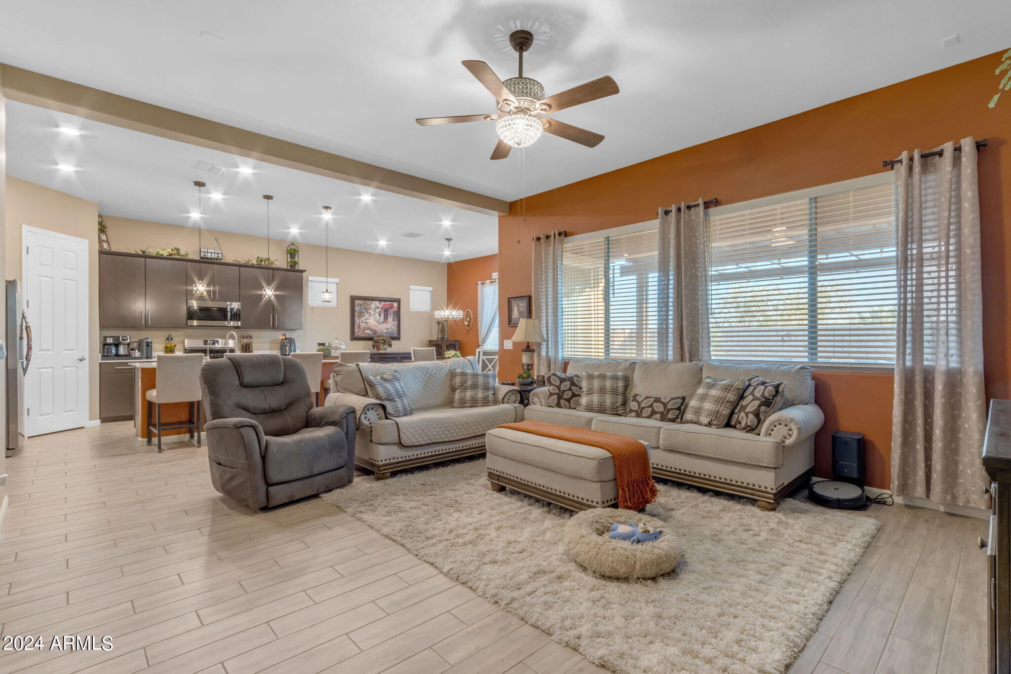 18531 W THISTLE LANDING Drive