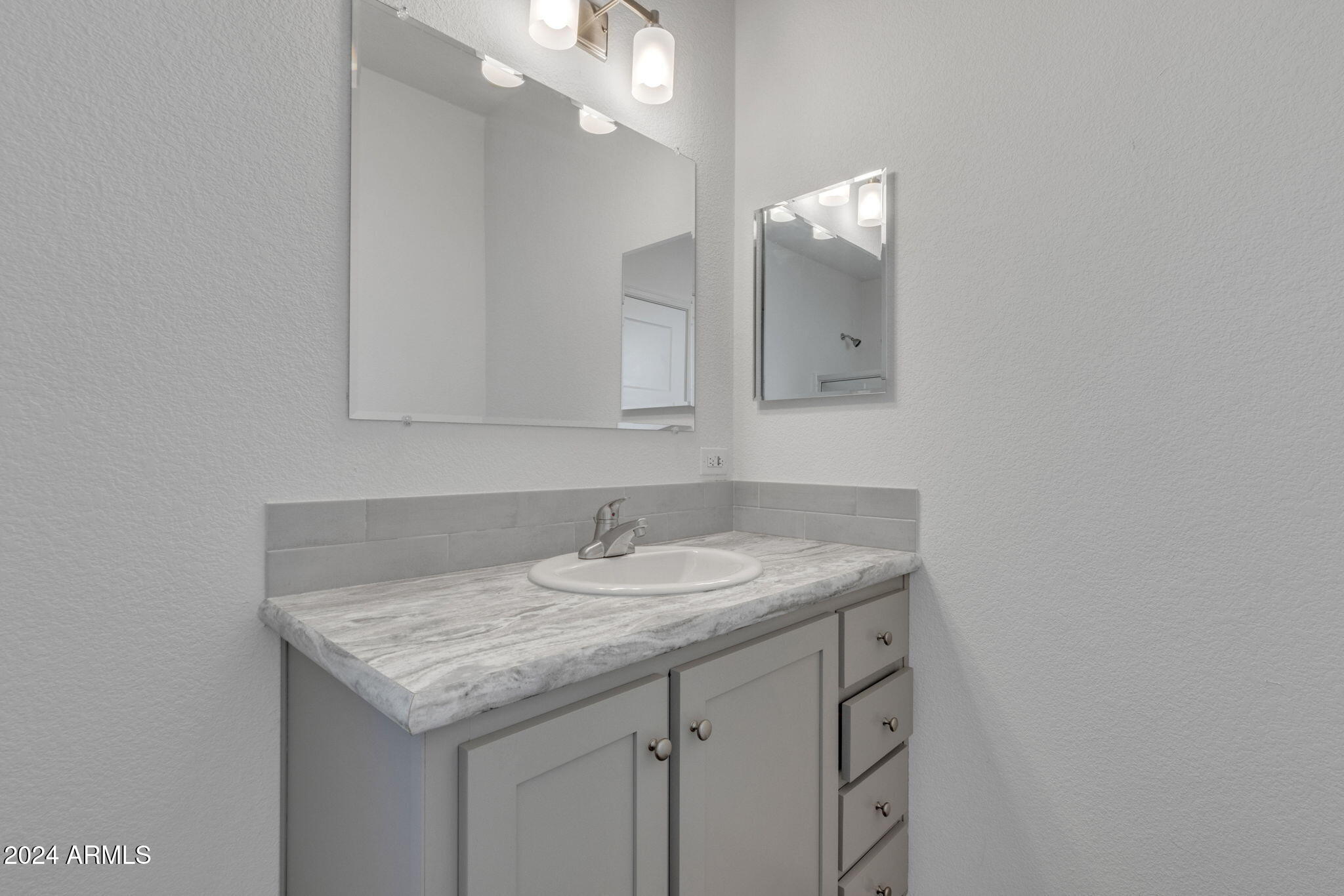 4400 W Missouri Avenue # 219