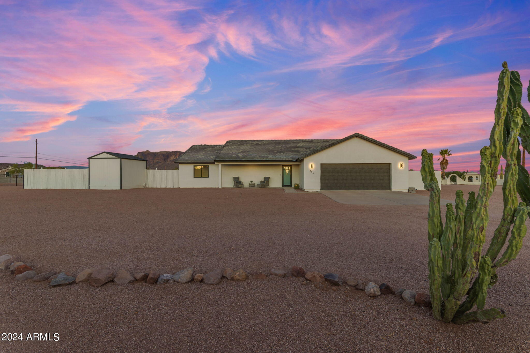 863 S STAGECOACH Road