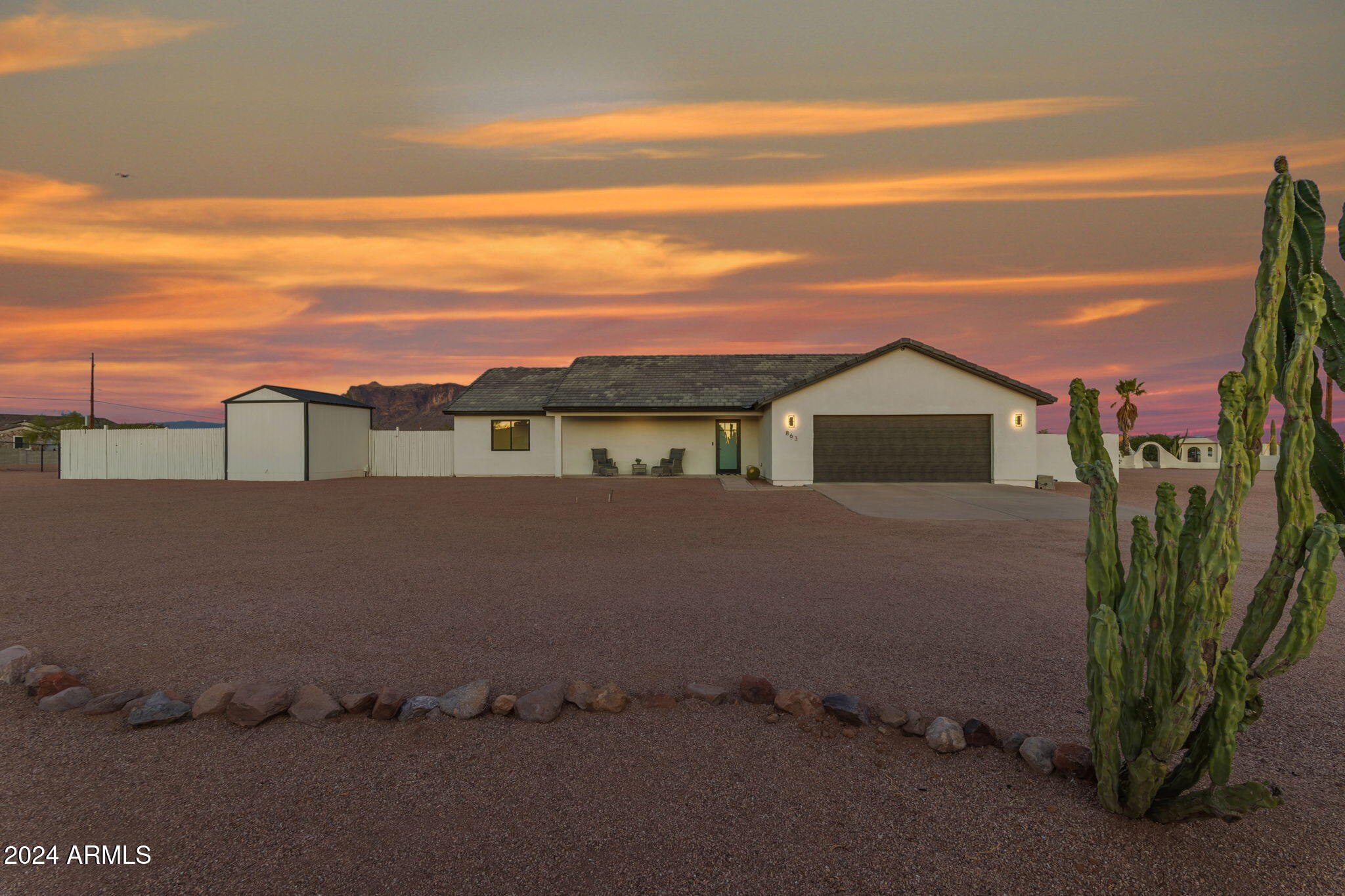 863 S STAGECOACH Road