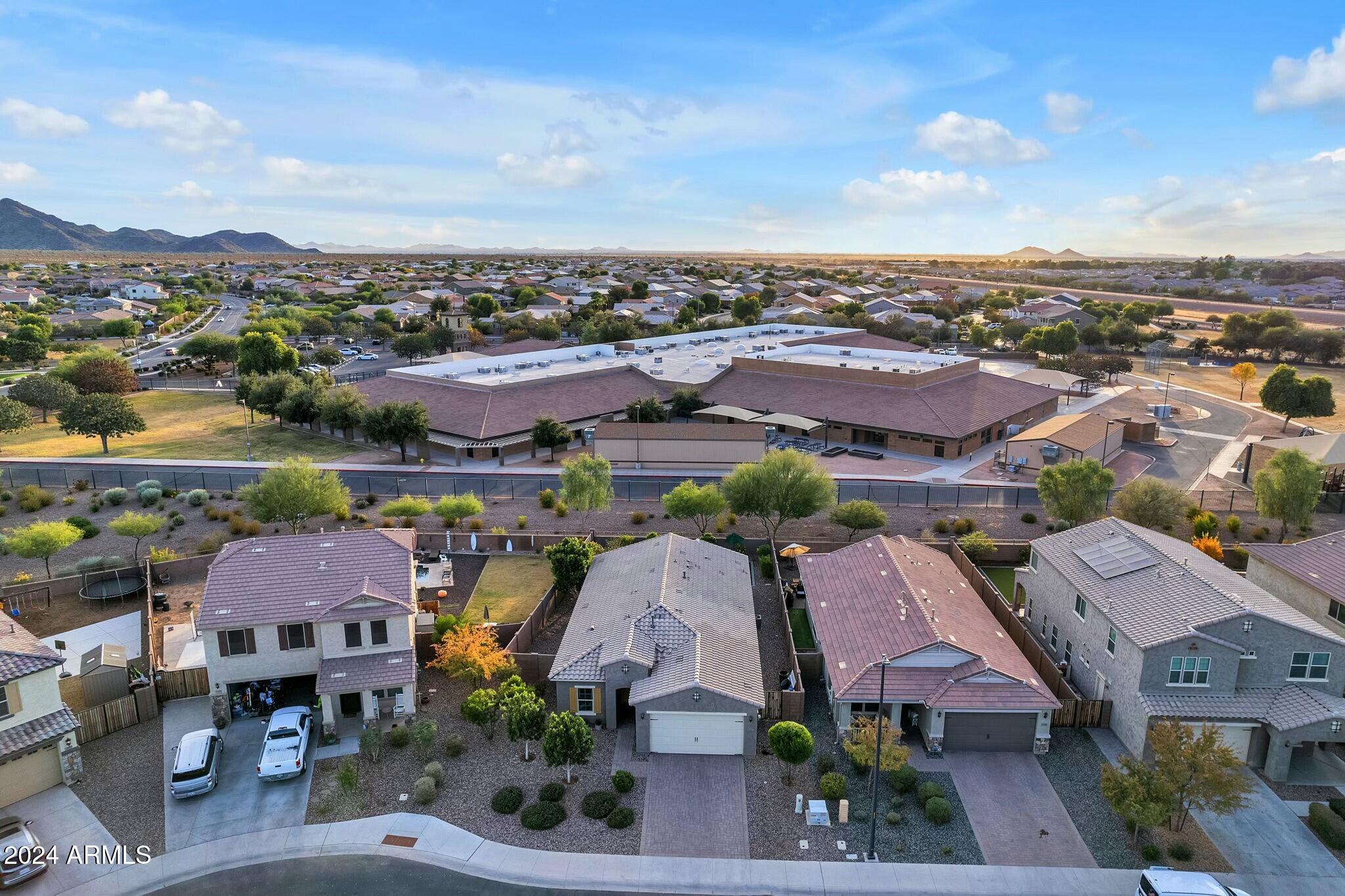 2327 E RUNAWAY BAY Place