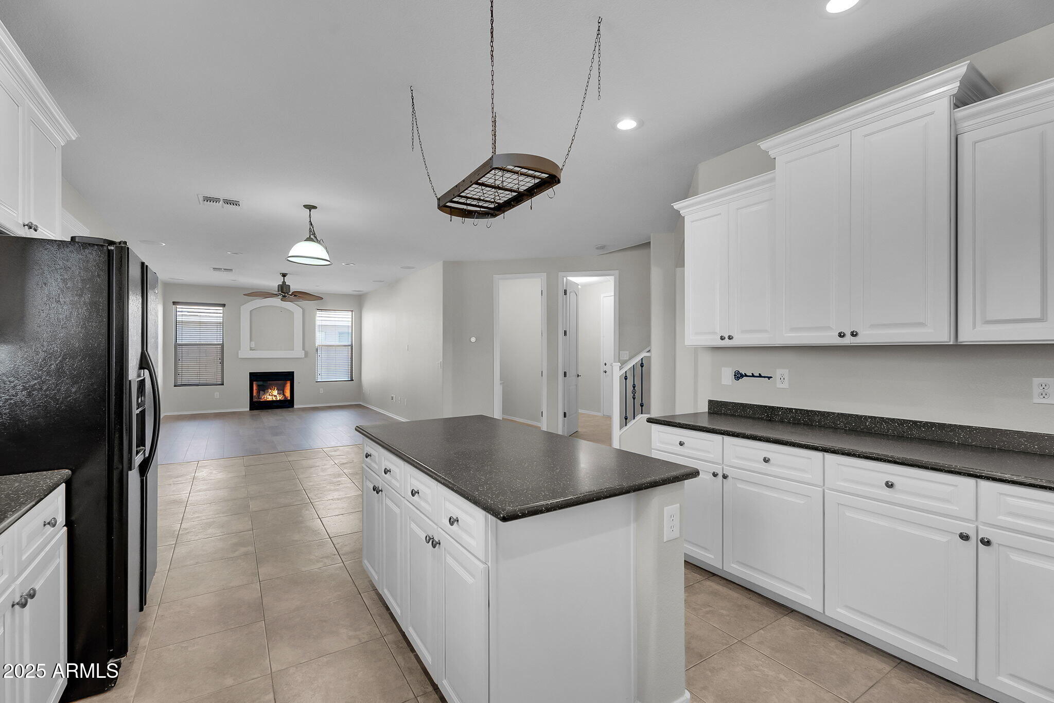 1036 E OAK Road