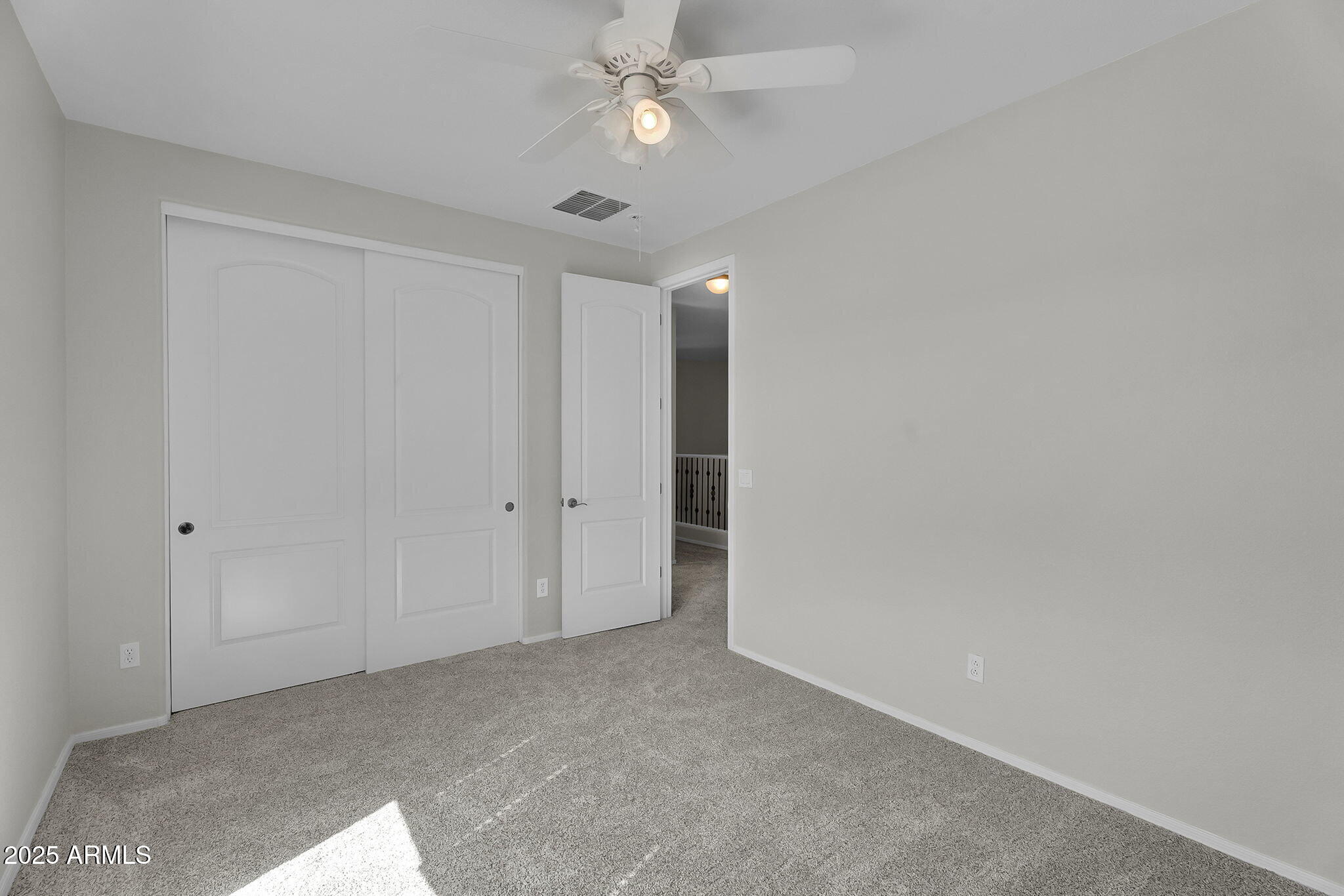 1036 E OAK Road