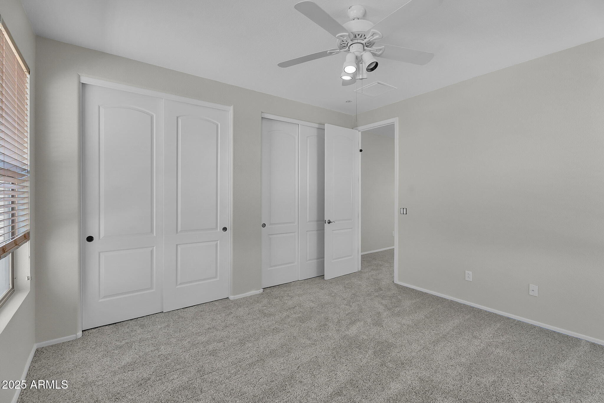 1036 E OAK Road