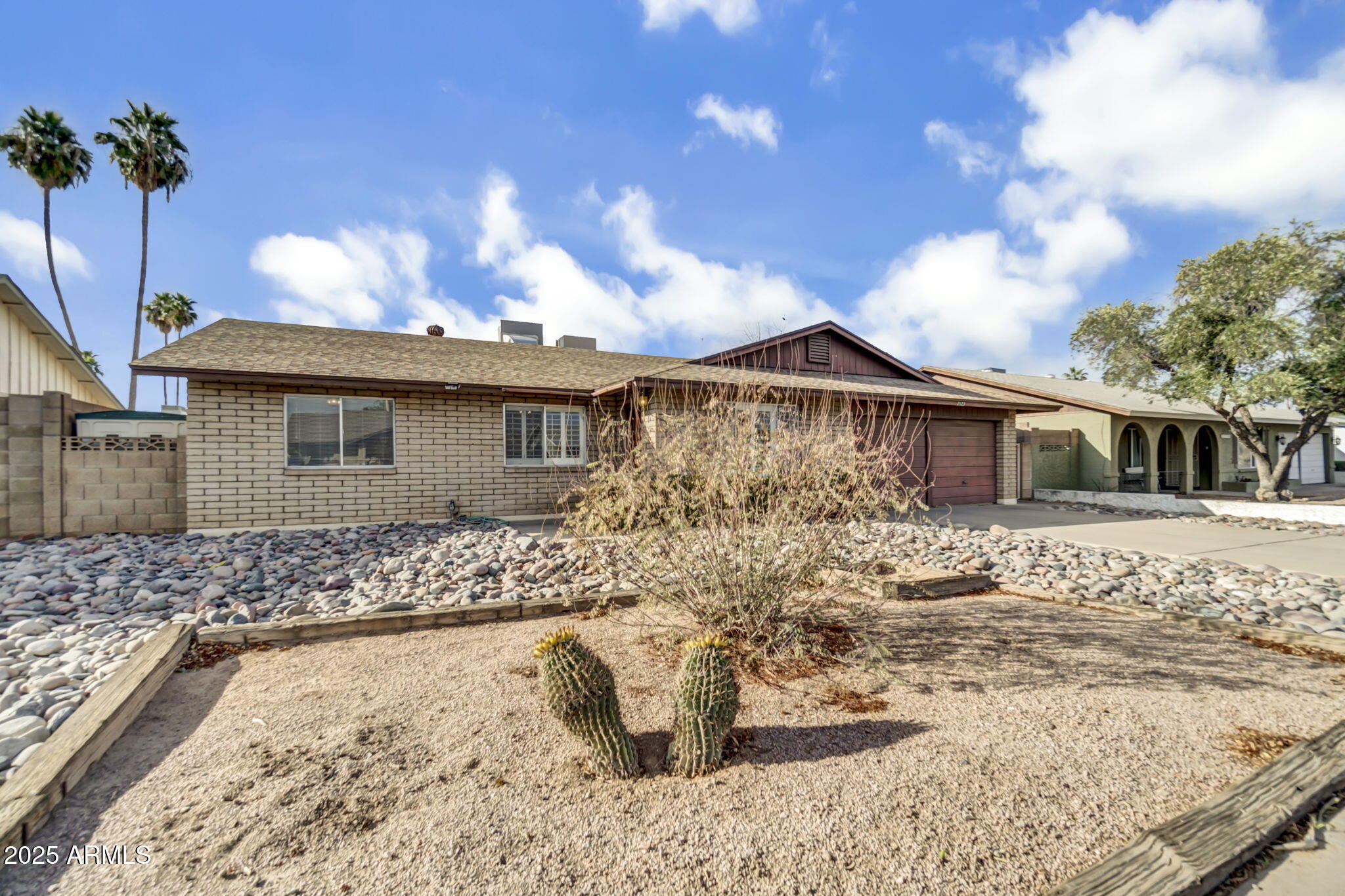 2123 E RADCLIFFE Drive