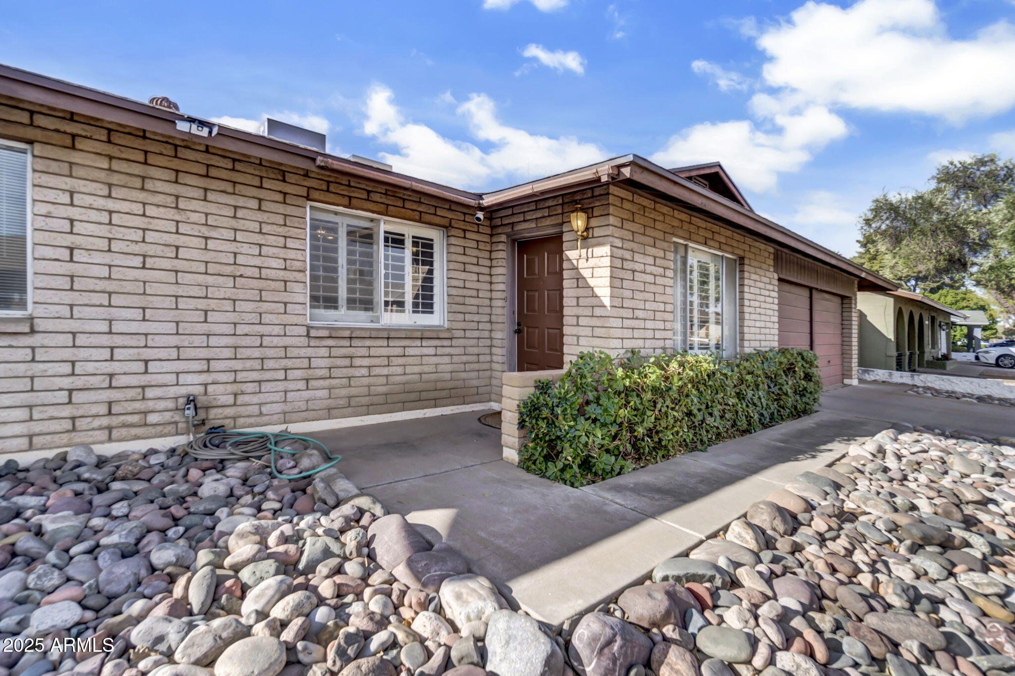 2123 E RADCLIFFE Drive
