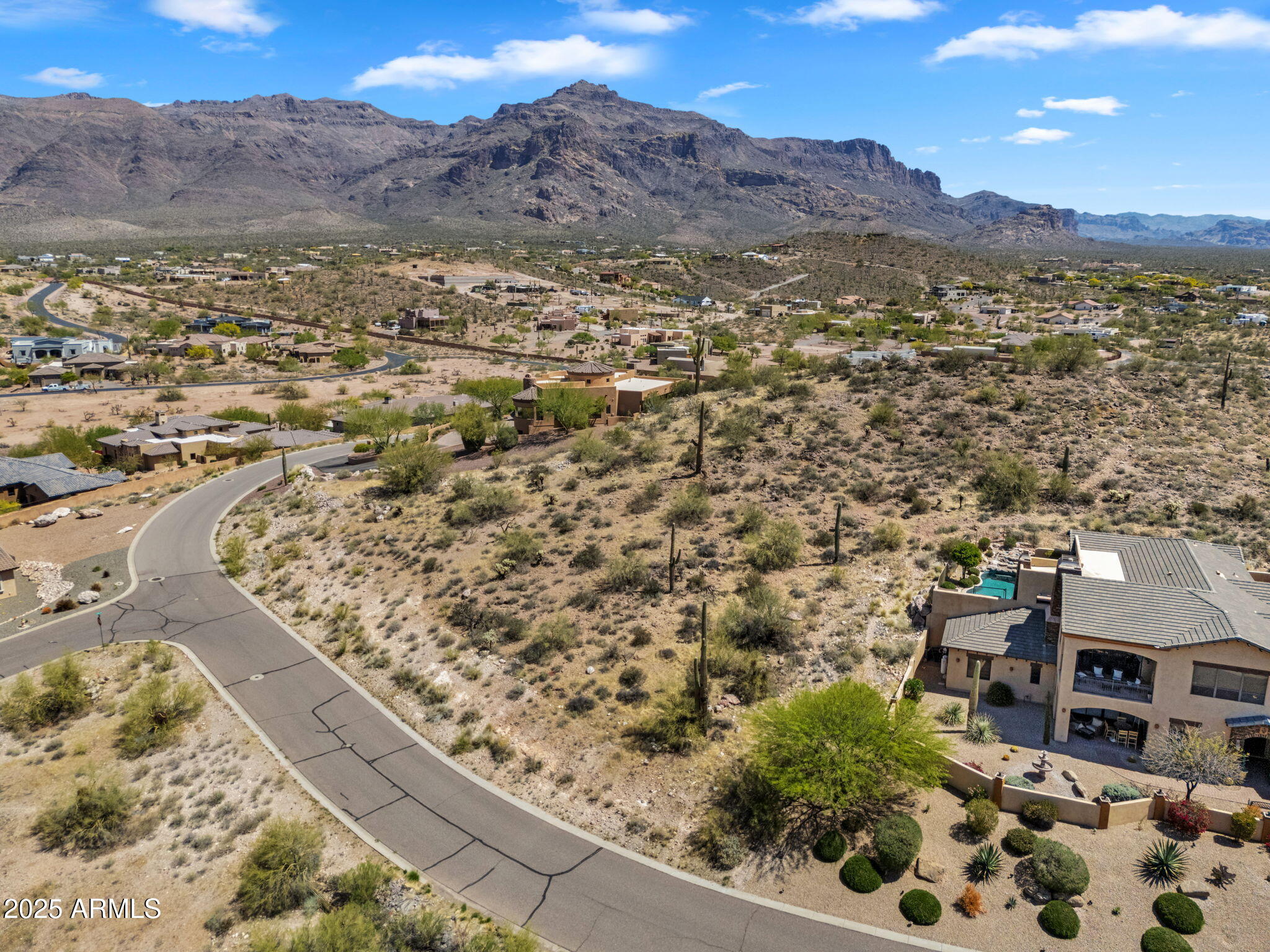3681 S VISTA Loop, 20